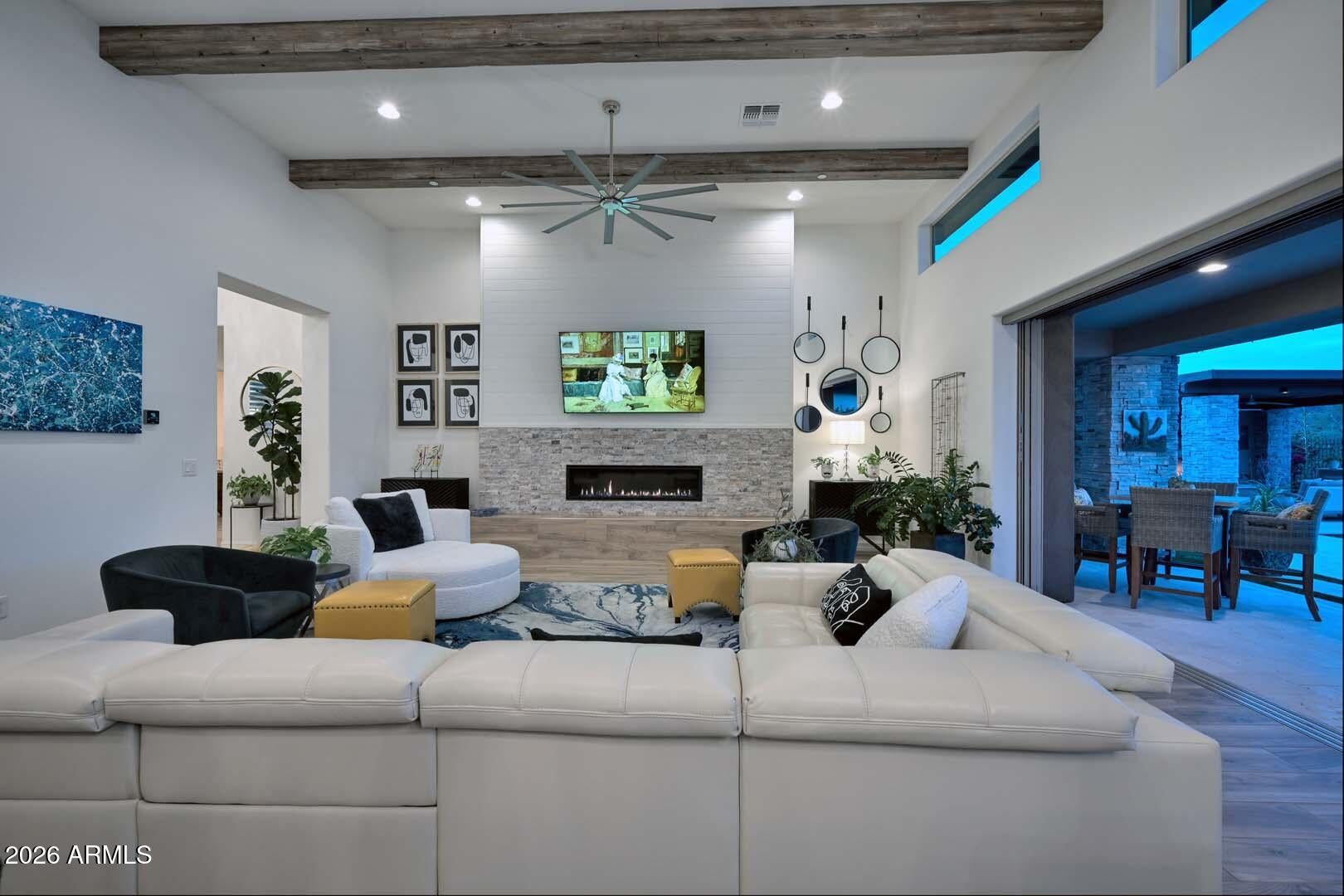 Peoria, Arizona, 85383, United States, 3 Bedrooms Bedrooms, ,4 BathroomsBathrooms,Residential,Active,2007344