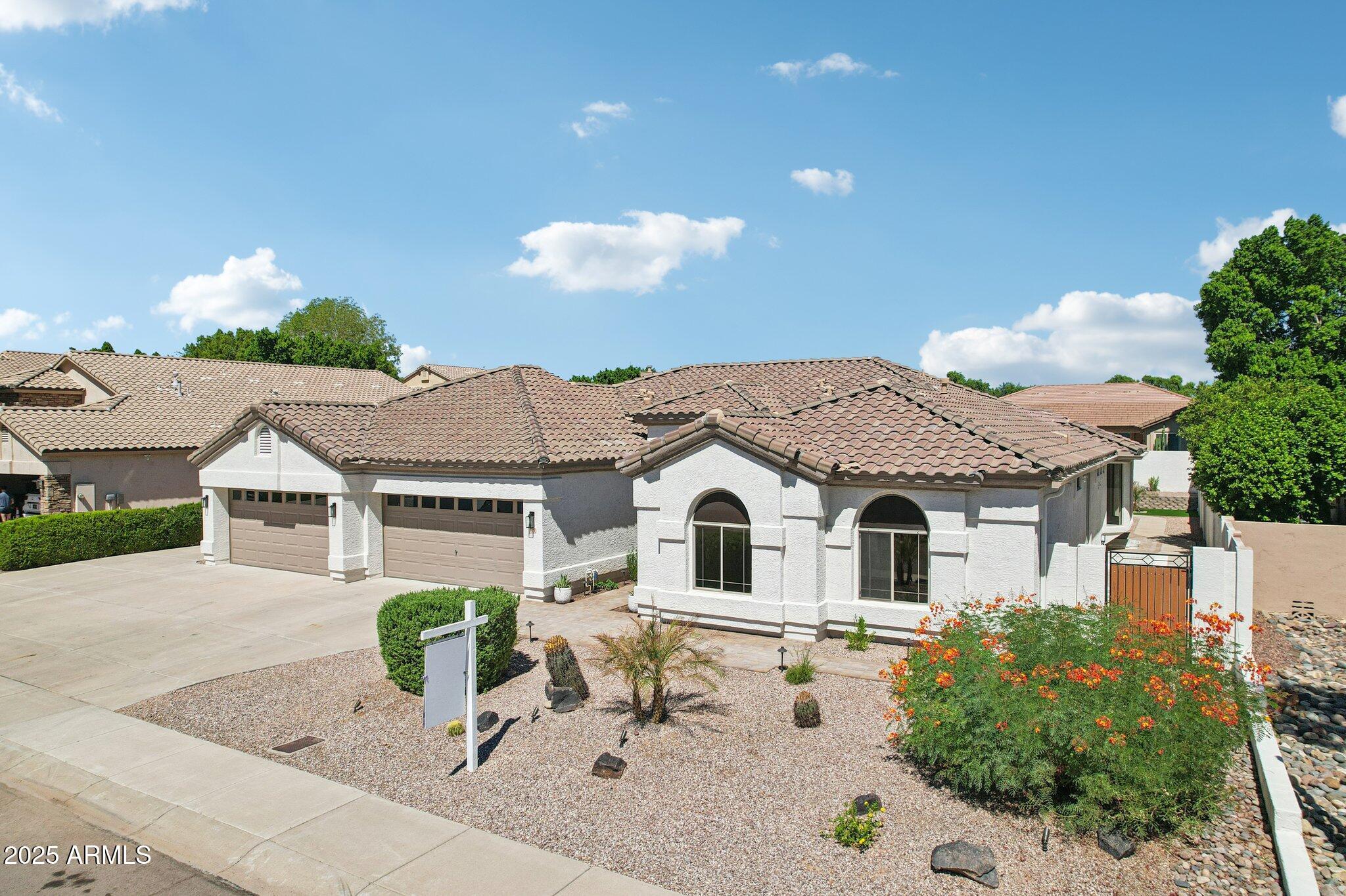 Glendale, Arizona, 85308, United States, 5 Bedrooms Bedrooms, ,4 BathroomsBathrooms,Residential,Active,1945319