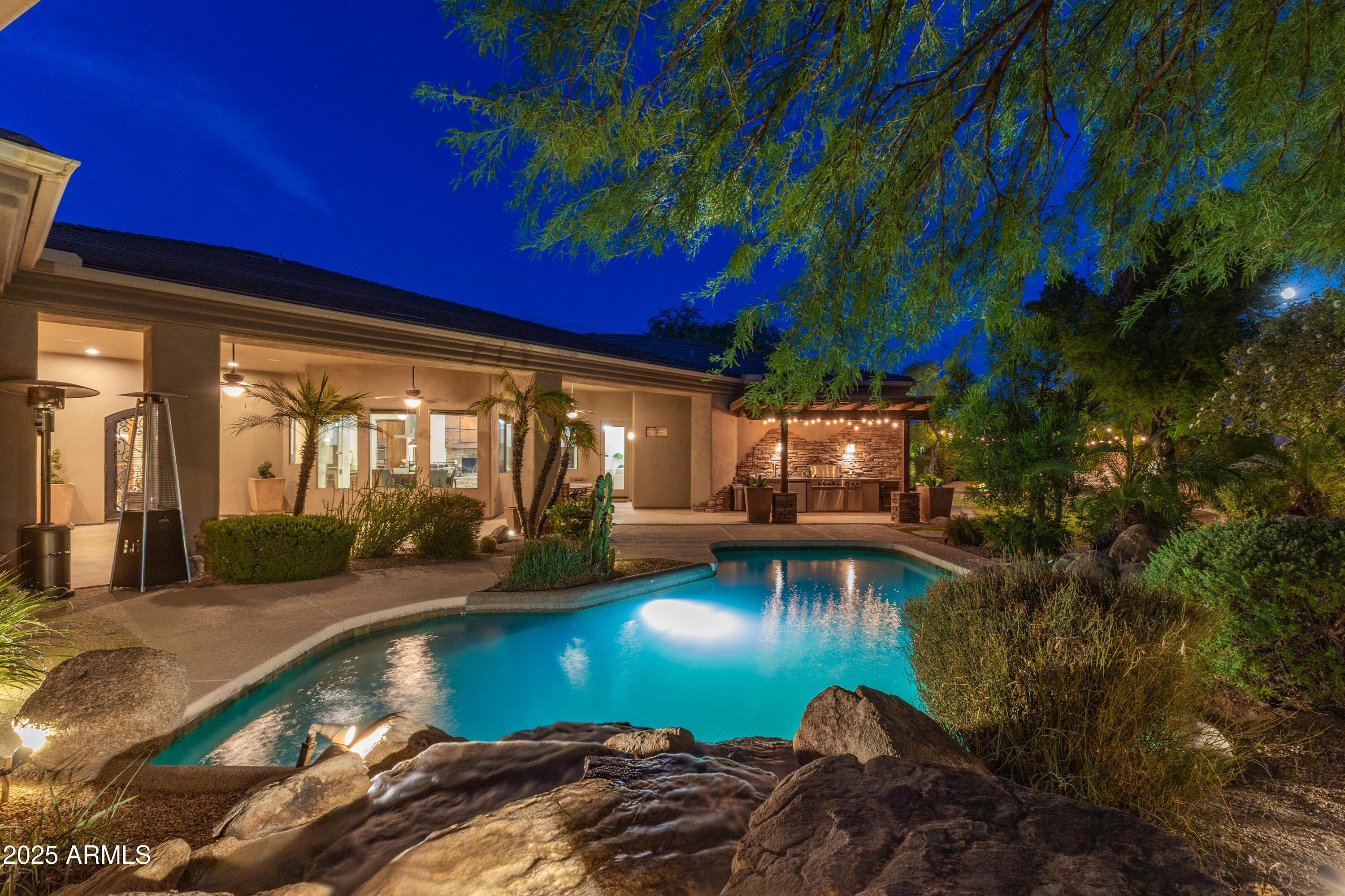 Scottsdale, Arizona, 85260, United States, 5 Bedrooms Bedrooms, ,5 BathroomsBathrooms,Residential,Active,1941373