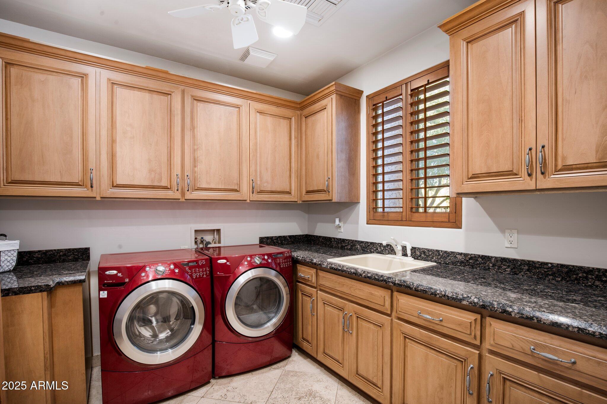 Scottsdale, Arizona, 85255, United States, 5 Bedrooms Bedrooms, ,6 BathroomsBathrooms,Residential,Active,1953434