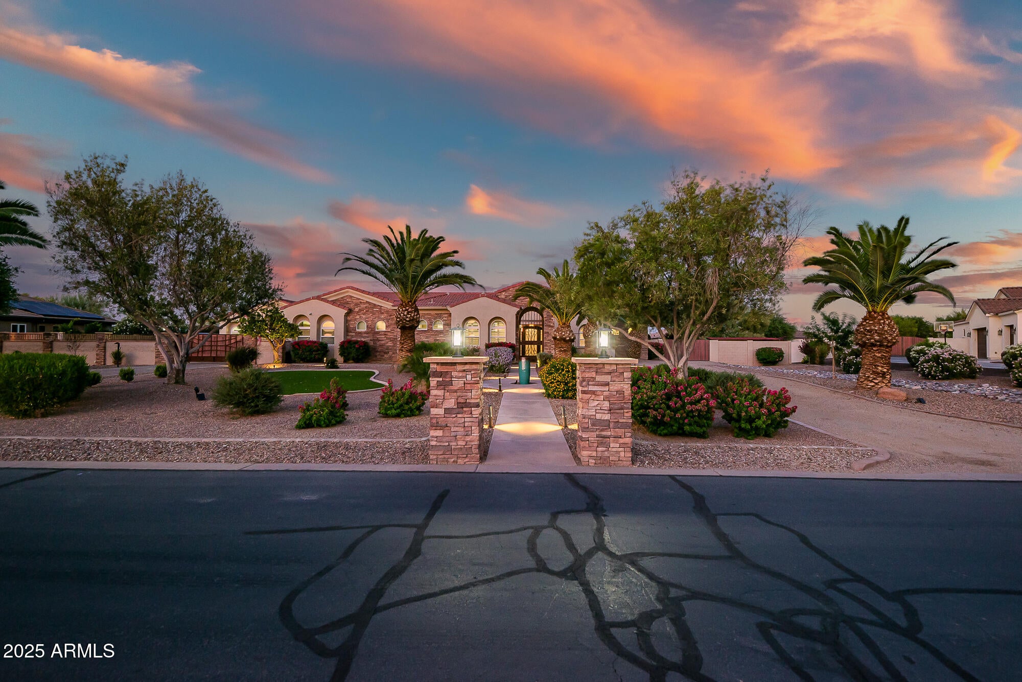 Queen Creek, Arizona, 85142, United States, 6 Bedrooms Bedrooms, ,5 BathroomsBathrooms,Residential,Active,1853633