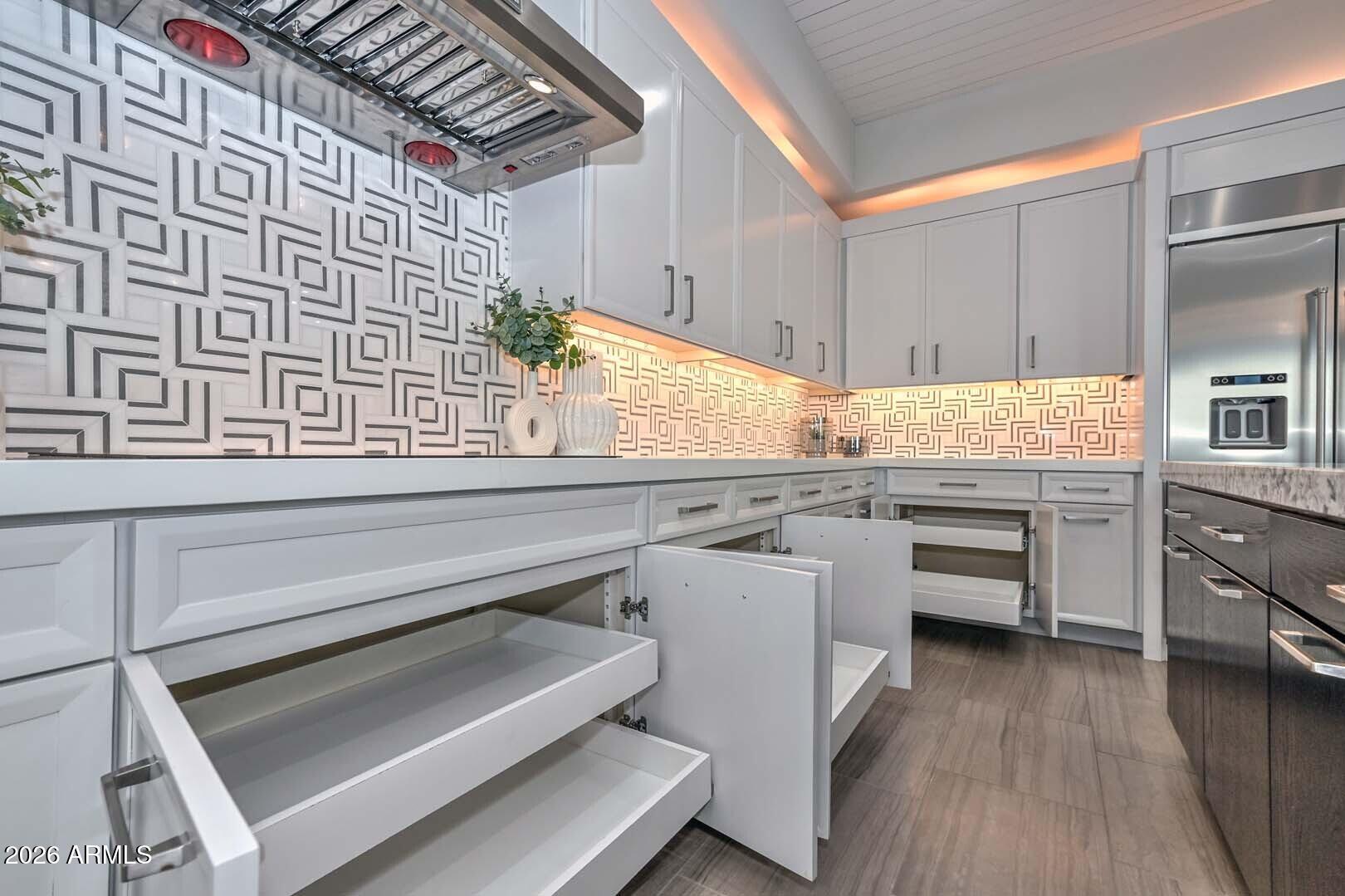 Peoria, Arizona, 85383, United States, 3 Bedrooms Bedrooms, ,4 BathroomsBathrooms,Residential,Active,2012494