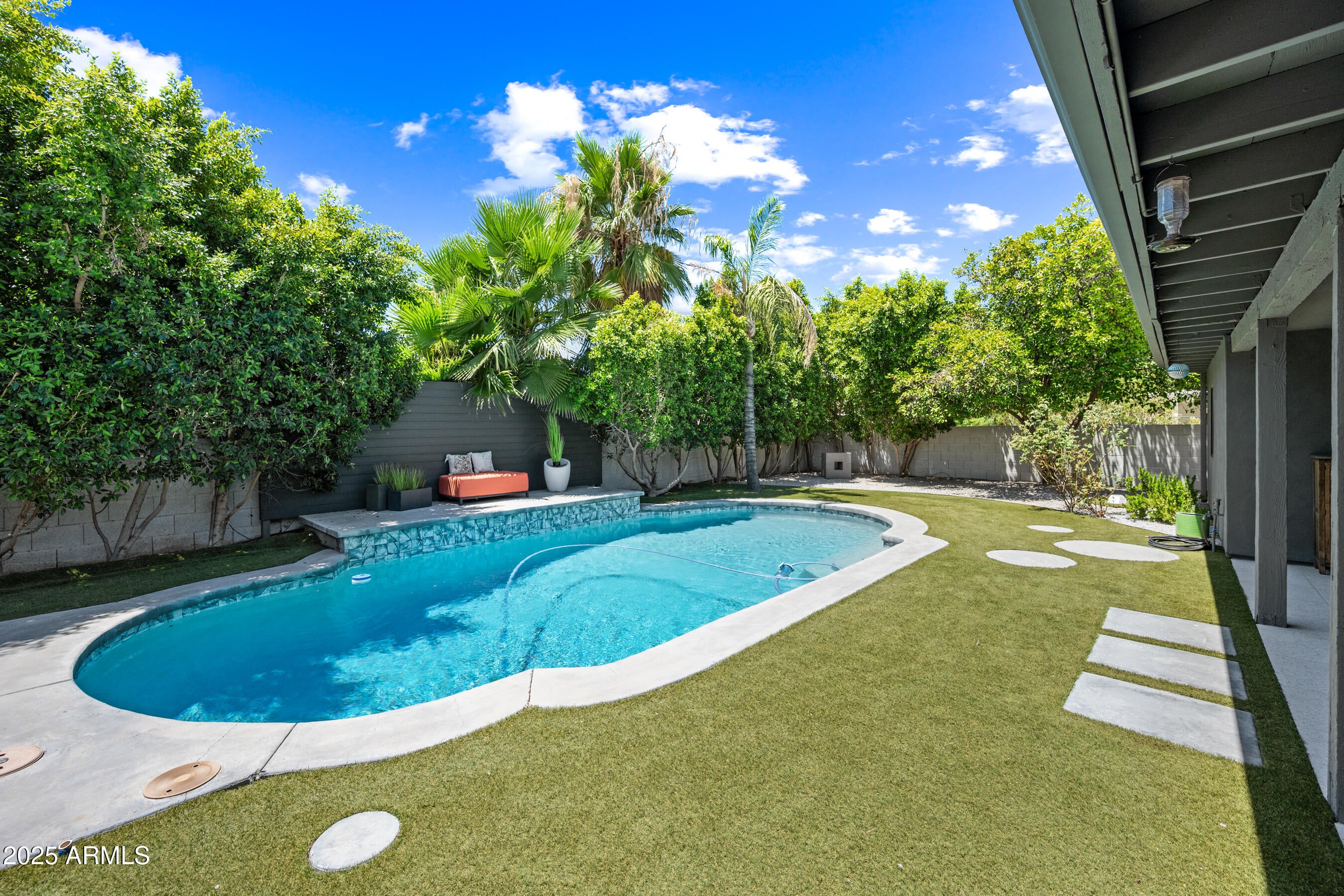 Scottsdale, Arizona, 85254, United States, 4 Bedrooms Bedrooms, ,2 BathroomsBathrooms,Residential,Active,1894530