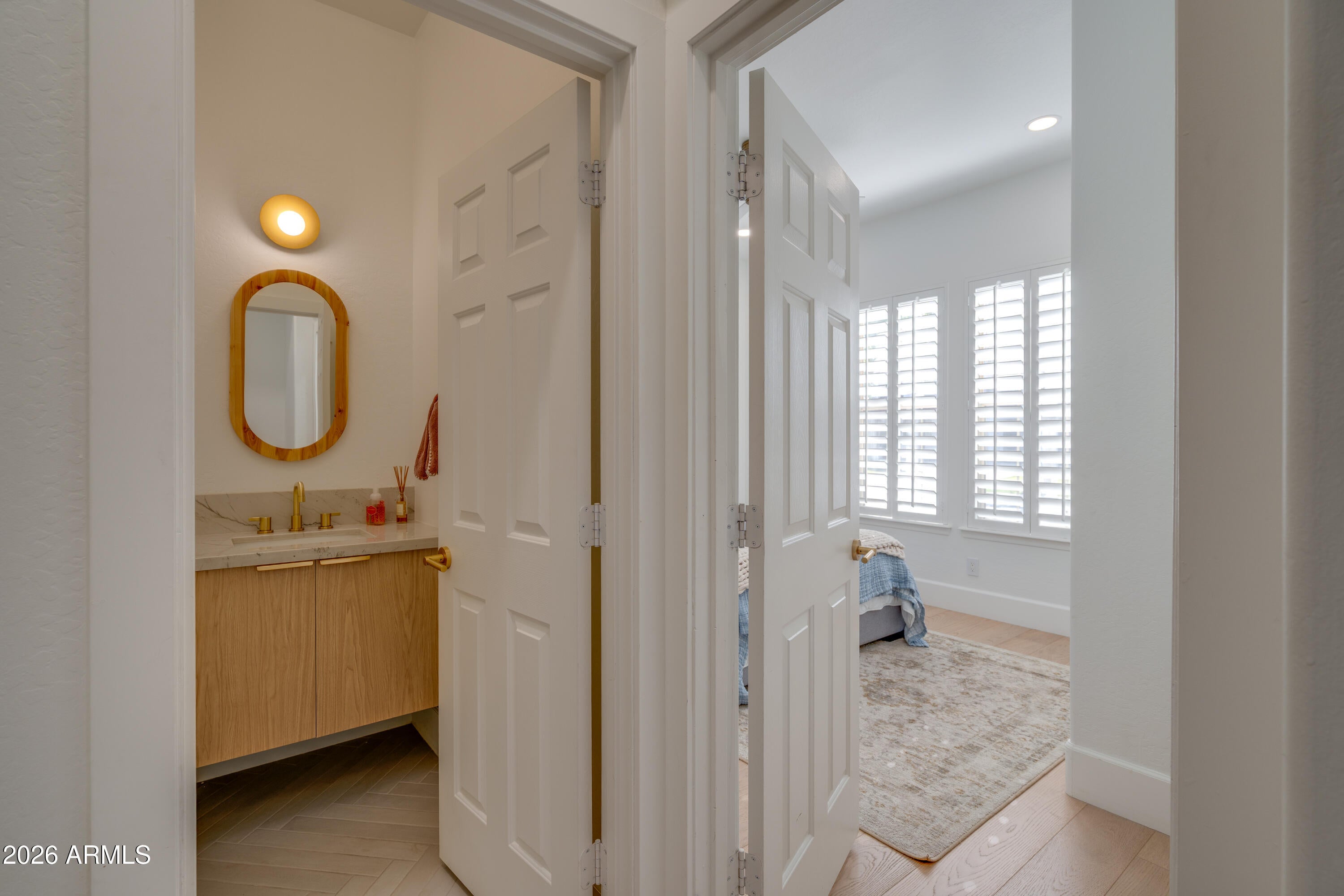 Gilbert, Arizona, 85234, United States, 6 Bedrooms Bedrooms, ,5 BathroomsBathrooms,Residential,Active,2013405