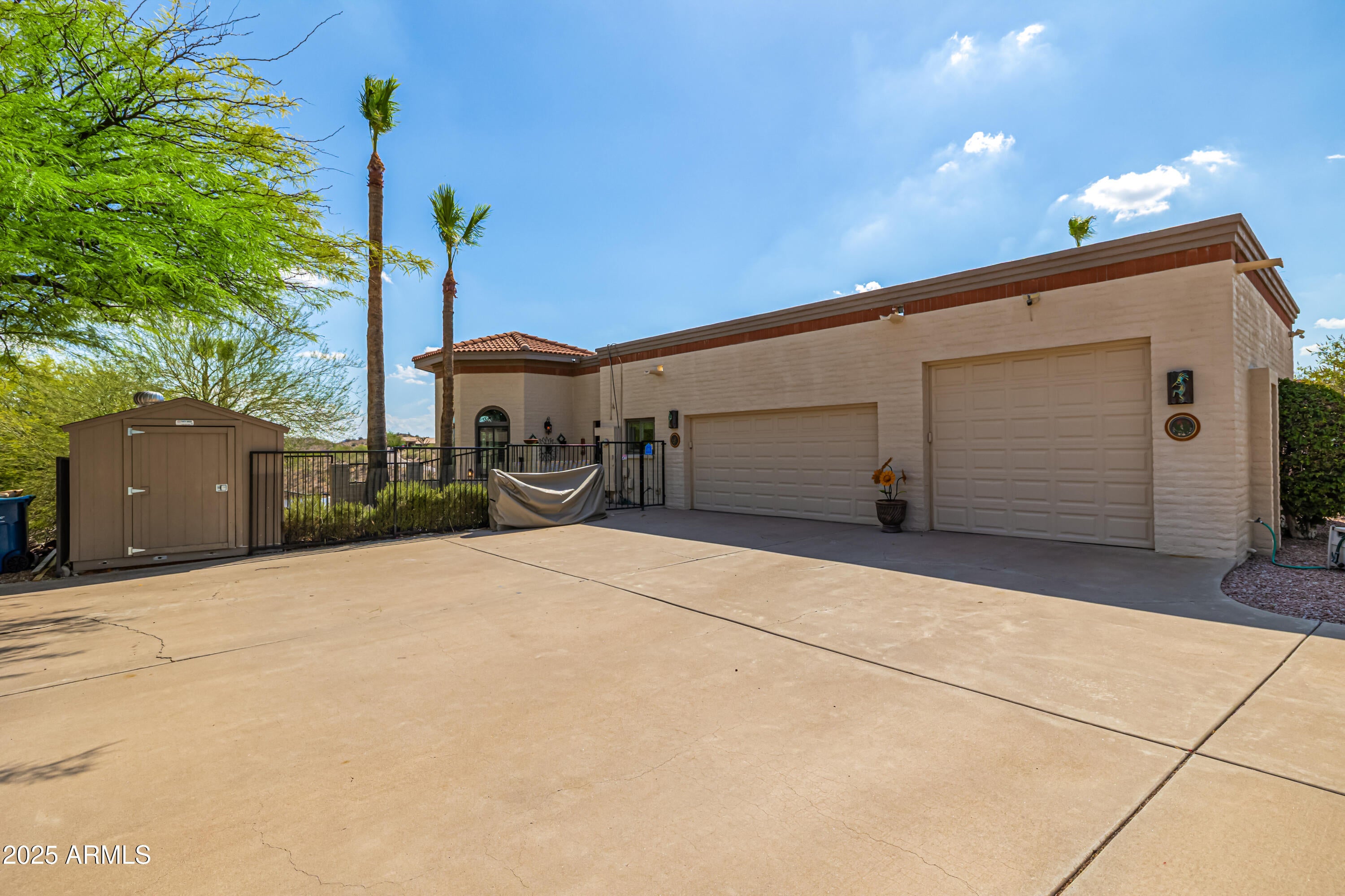 Fountain Hills, Arizona, 85268, United States, 5 Bedrooms Bedrooms, ,4 BathroomsBathrooms,Residential,Active,1988706