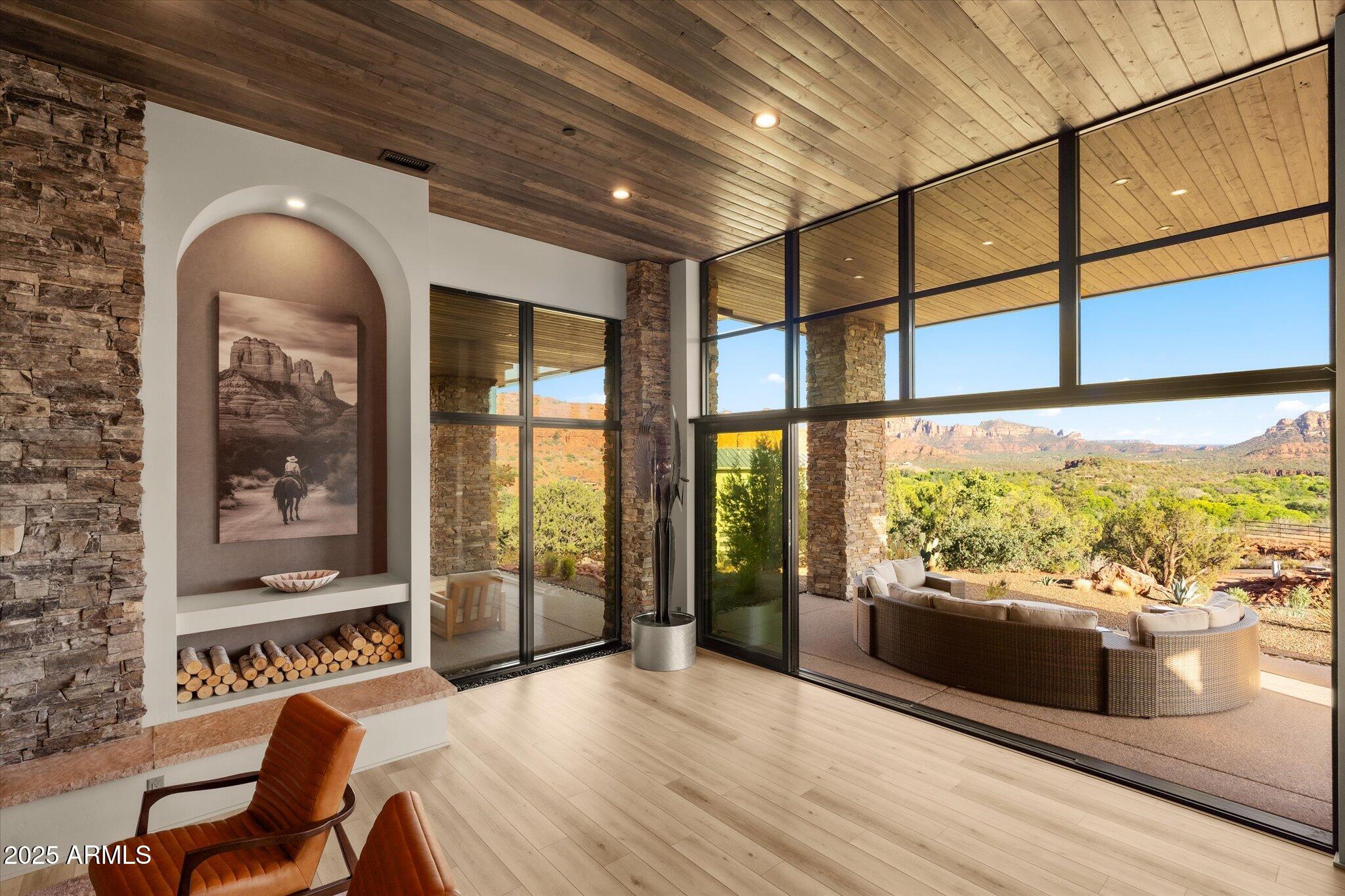 Sedona, Arizona, 86336, United States, 4 Bedrooms Bedrooms, ,4 BathroomsBathrooms,Residential,Active,1946435