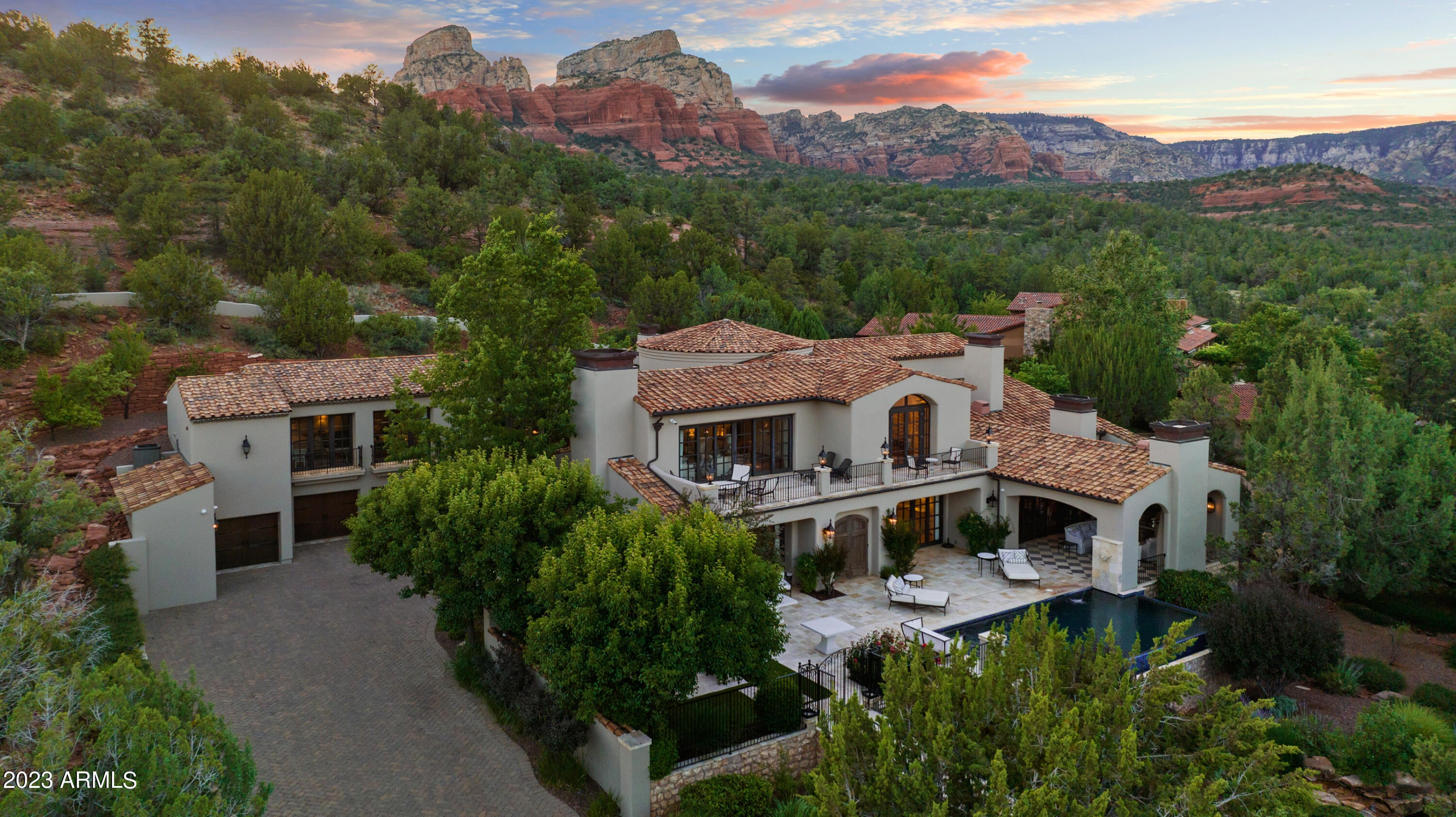 Sedona, Arizona, 86336, United States, 4 Bedrooms Bedrooms, ,6 BathroomsBathrooms,Residential,Active,1945095