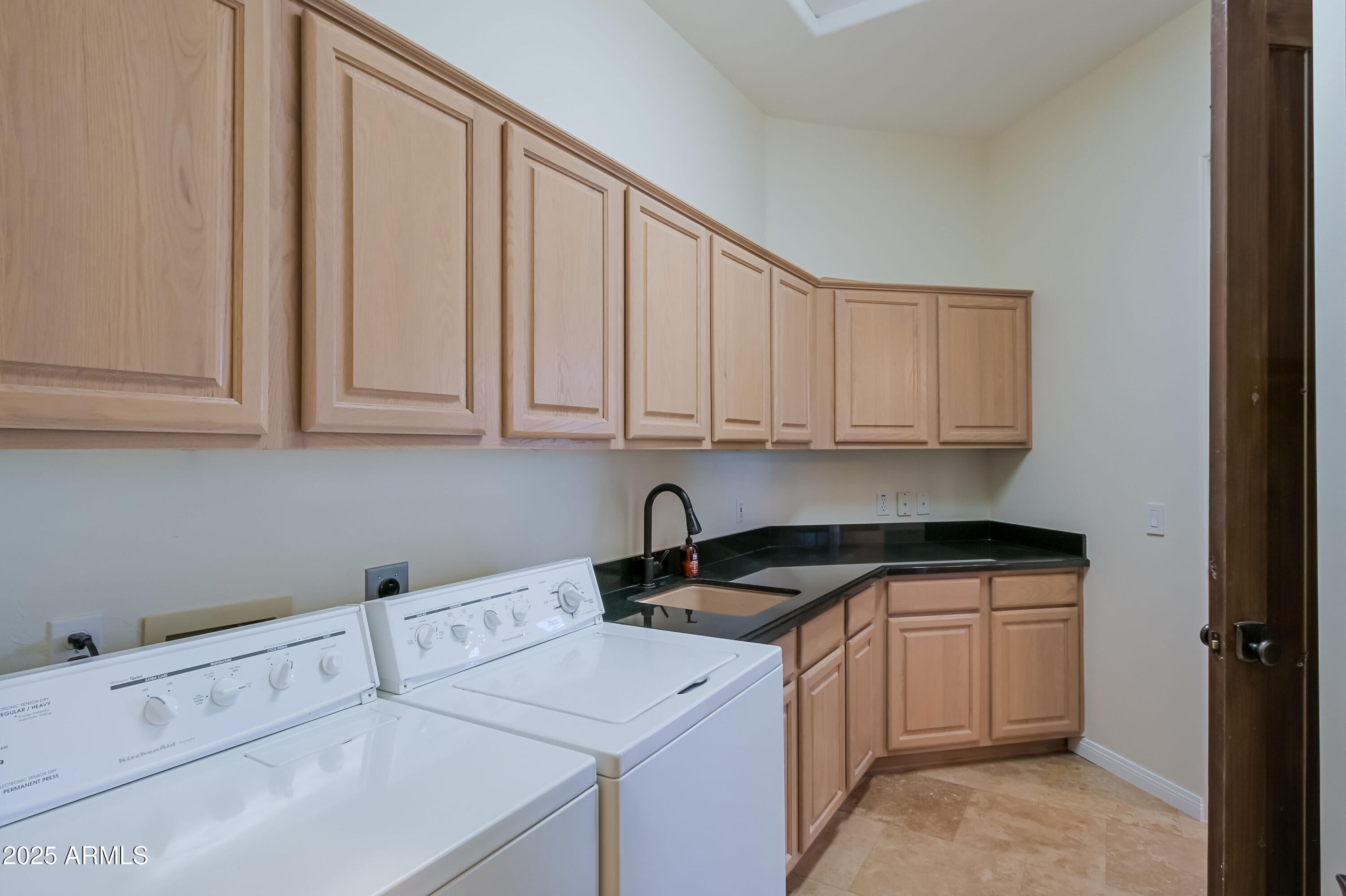 Scottsdale, Arizona, 85262, United States, 3 Bedrooms Bedrooms, ,3 BathroomsBathrooms,Residential,Contingent,2007078