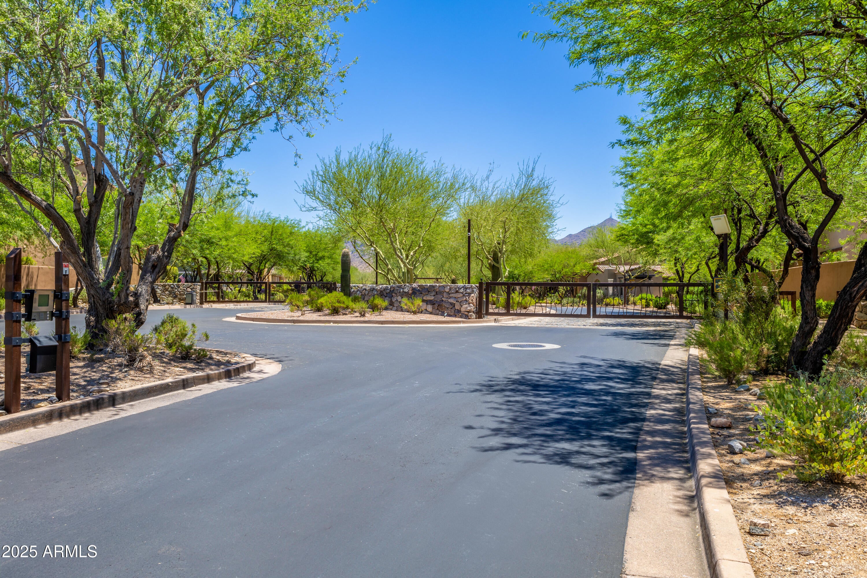 Scottsdale, Arizona, 85255, United States, 3 Bedrooms Bedrooms, ,2 BathroomsBathrooms,Residential,Active,2007194