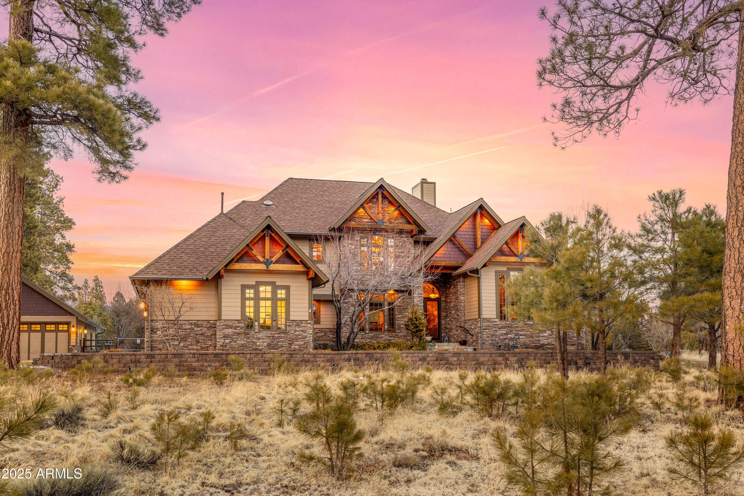 Flagstaff, Arizona, 86005, United States, 4 Bedrooms Bedrooms, ,5 BathroomsBathrooms,Residential,Active,1756371