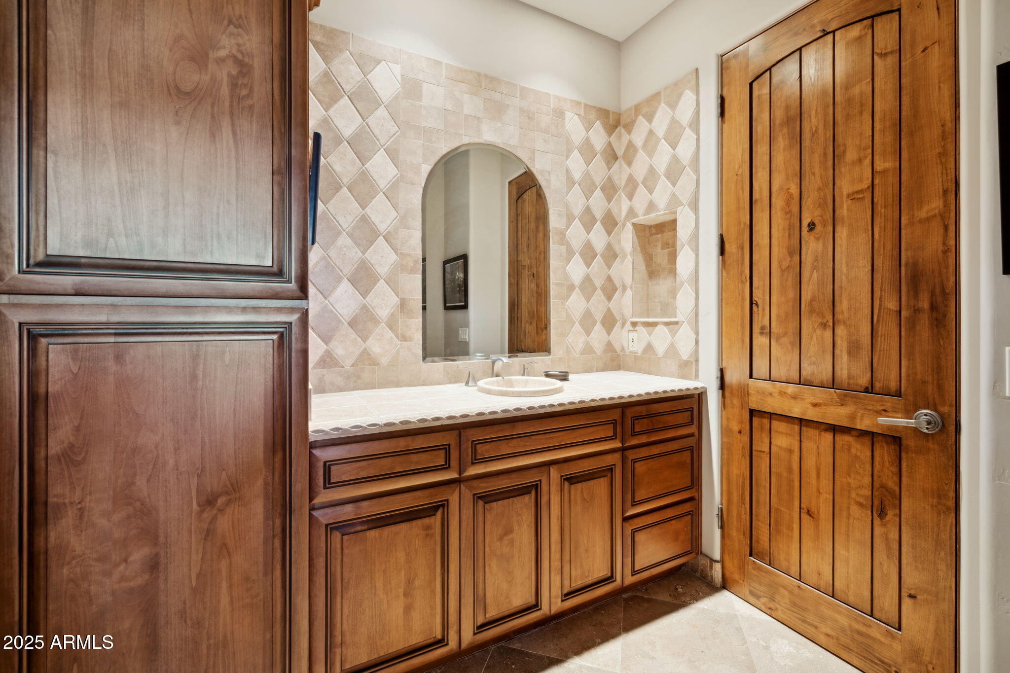 Fountain Hills, Arizona, 85268, United States, 4 Bedrooms Bedrooms, ,5 BathroomsBathrooms,Residential,Active,2003567