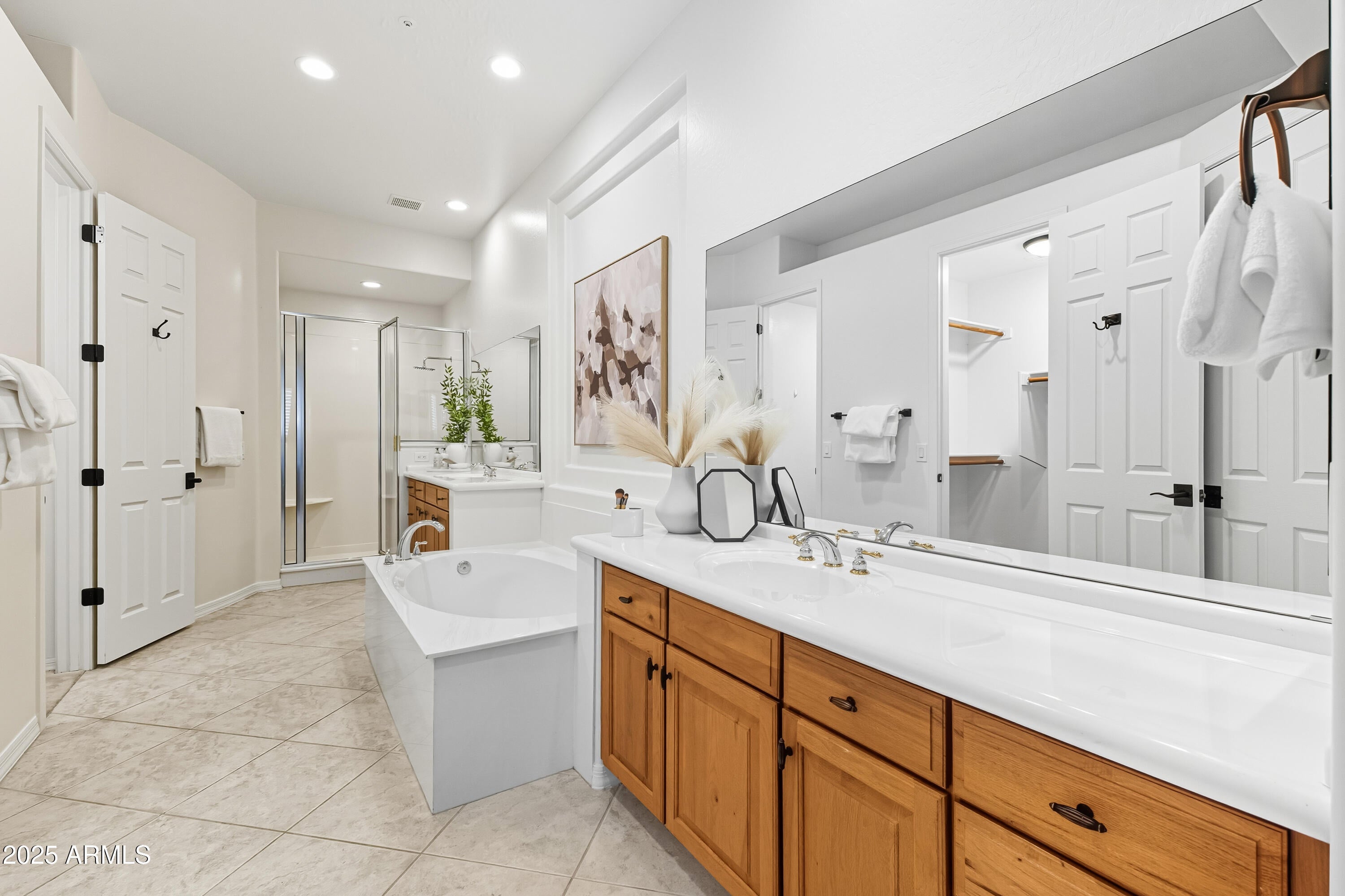 Scottsdale, Arizona, 85255, United States, 3 Bedrooms Bedrooms, ,4 BathroomsBathrooms,Residential,Active,1945073