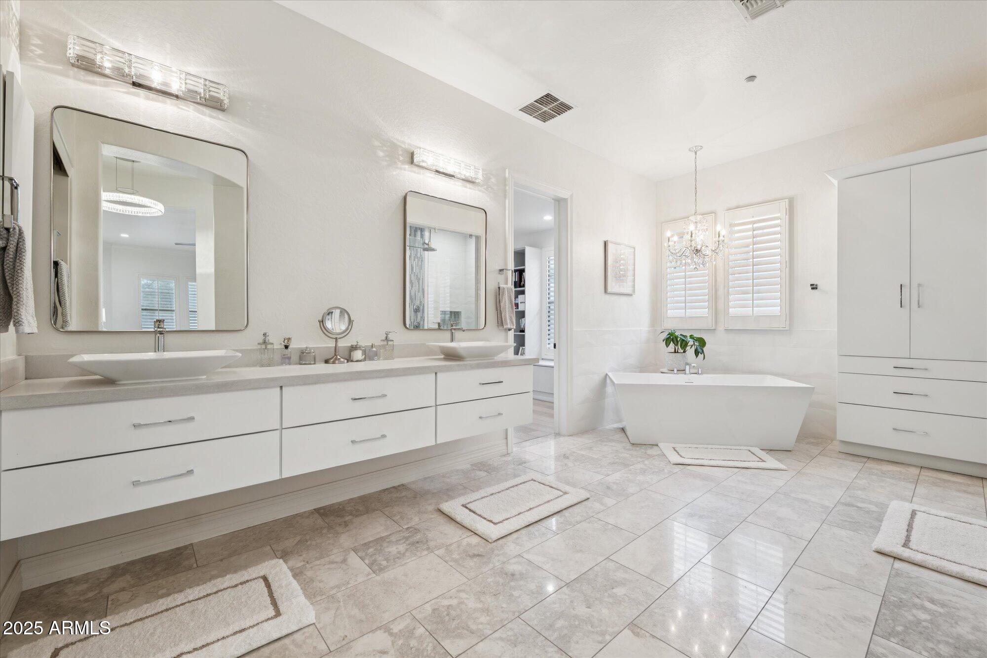 Scottsdale, Arizona, 85255, United States, 4 Bedrooms Bedrooms, ,3 BathroomsBathrooms,Residential,Active,1996700