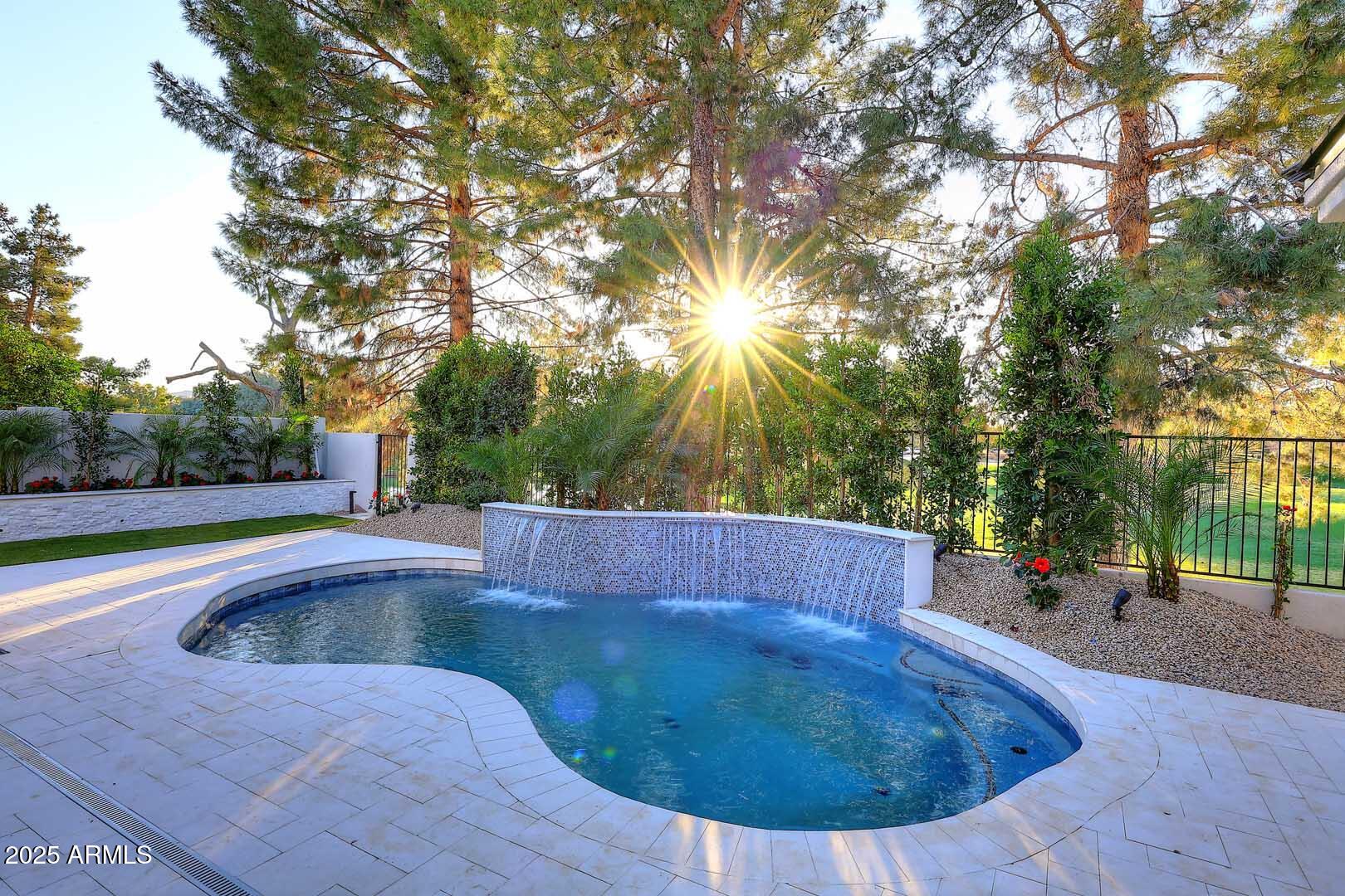 Scottsdale, Arizona, 85260, United States, 3 Bedrooms Bedrooms, ,3 BathroomsBathrooms,Residential,Active,1944086