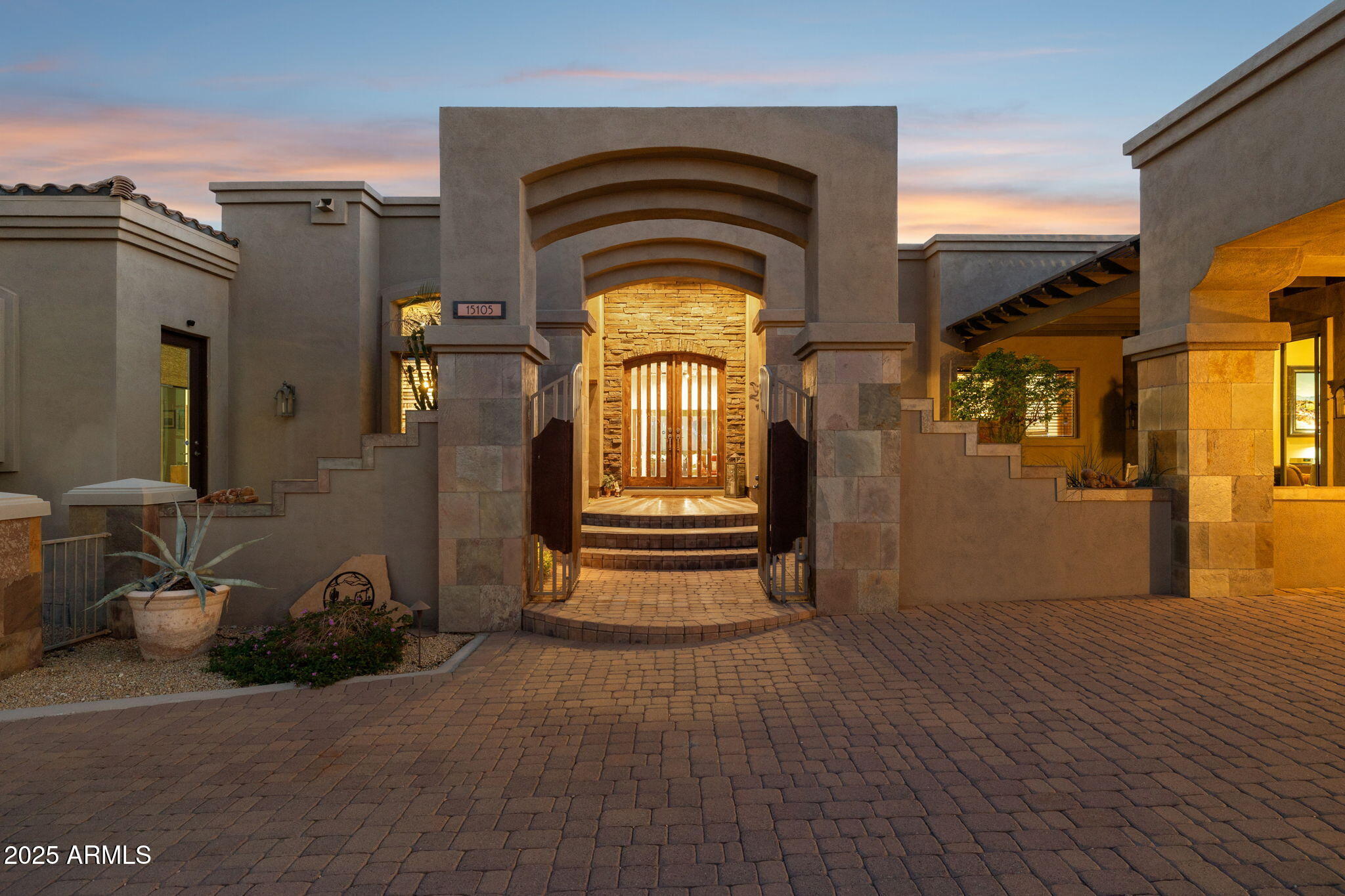 Fountain Hills, Arizona, 85268, United States, 4 Bedrooms Bedrooms, ,5 BathroomsBathrooms,Residential,Active,2003567