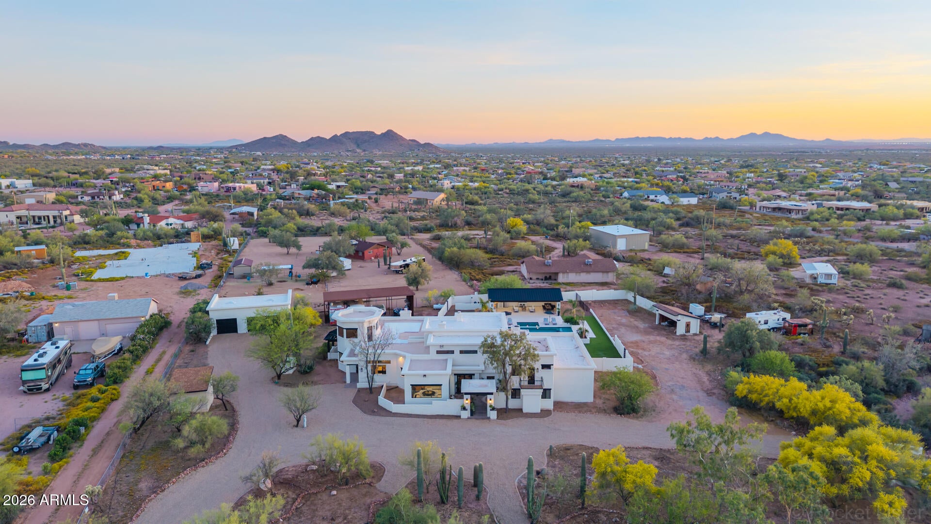 Apache Junction, Arizona, 85119, United States, 4 Bedrooms Bedrooms, ,4 BathroomsBathrooms,Residential,Active,2030090