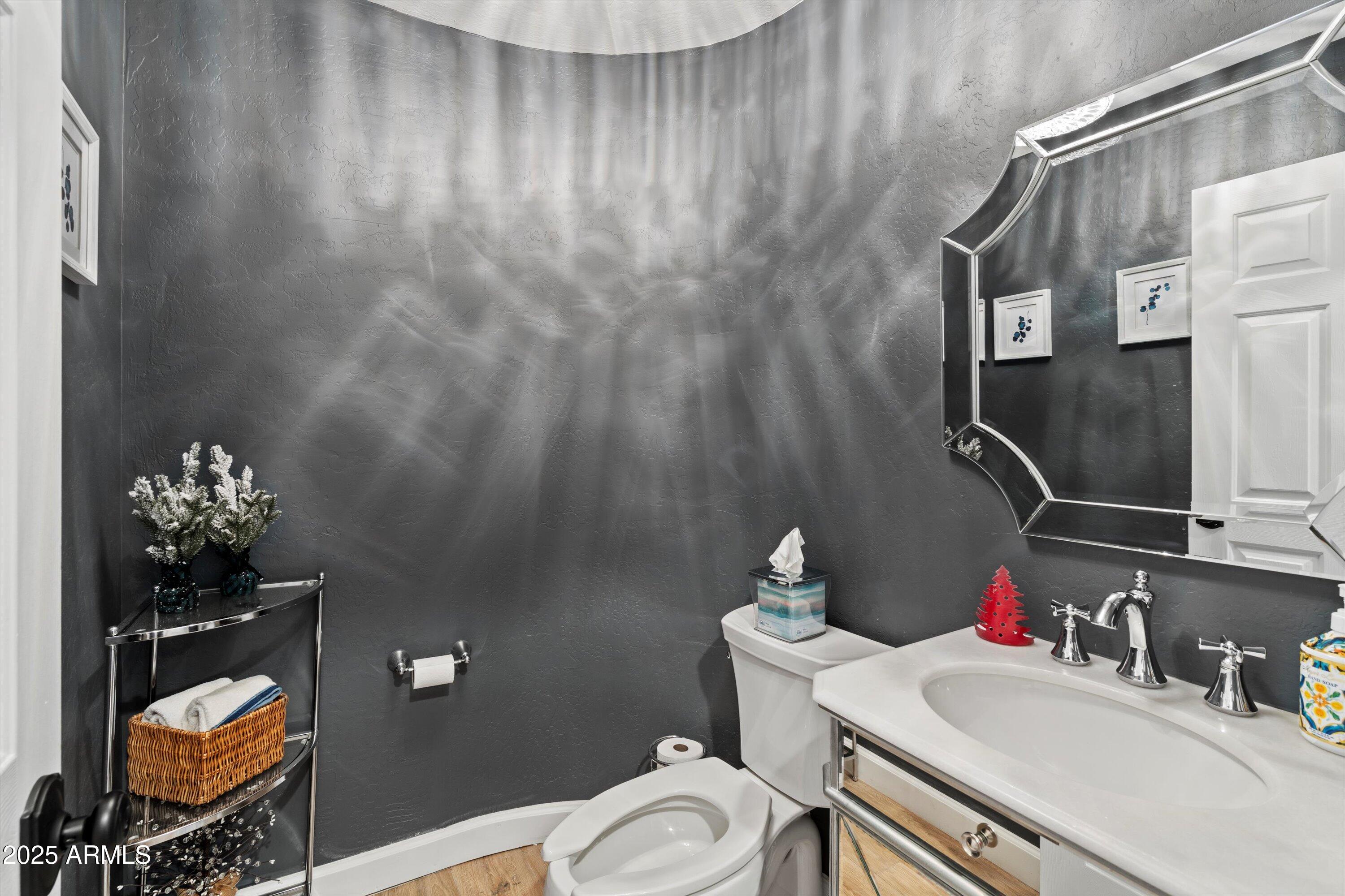 Scottsdale, Arizona, 85255, United States, 5 Bedrooms Bedrooms, ,4 BathroomsBathrooms,Residential,Active,2006890