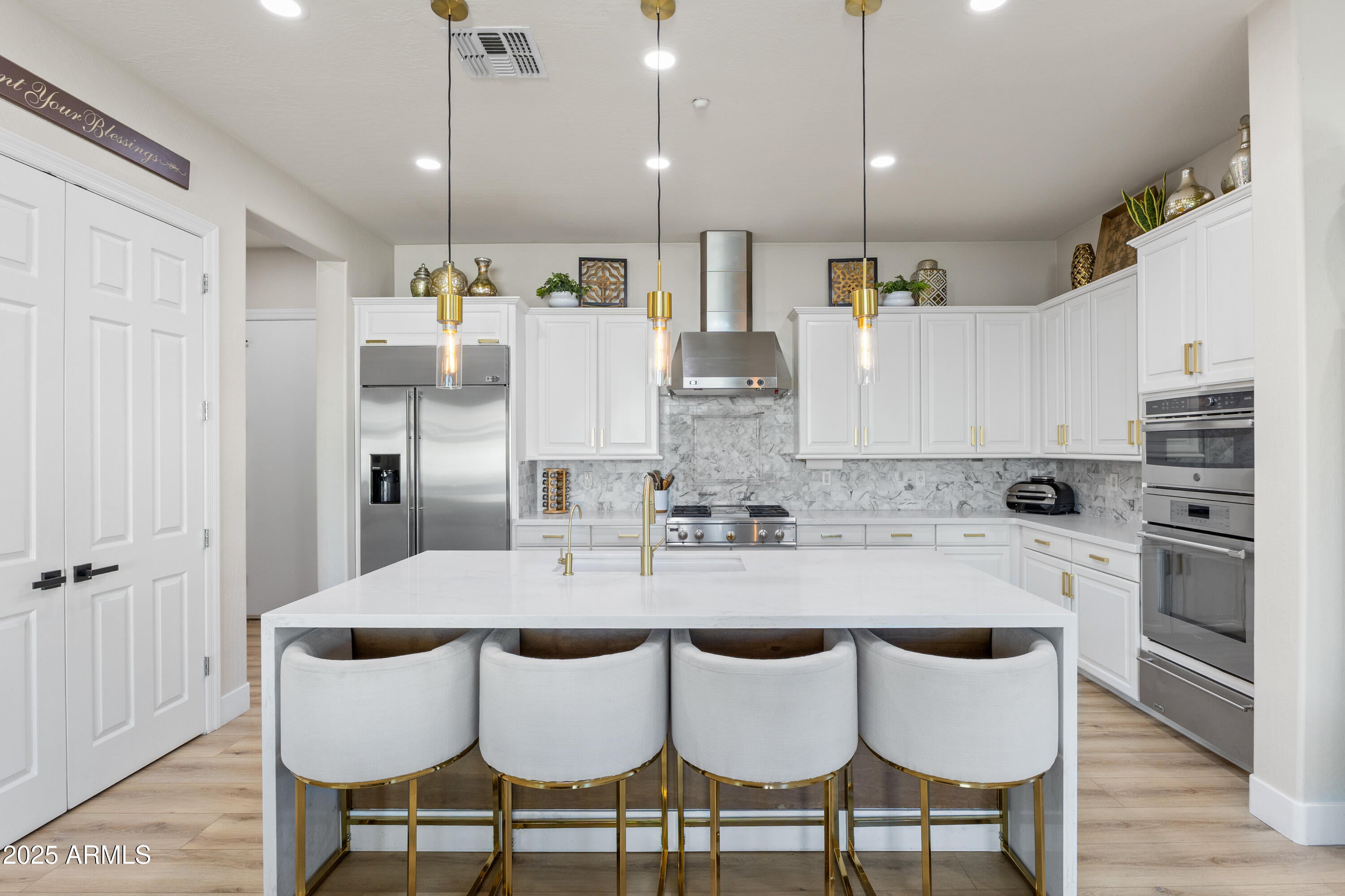 Scottsdale, Arizona, 85255, United States, 5 Bedrooms Bedrooms, ,3 BathroomsBathrooms,Residential,Active,1946529