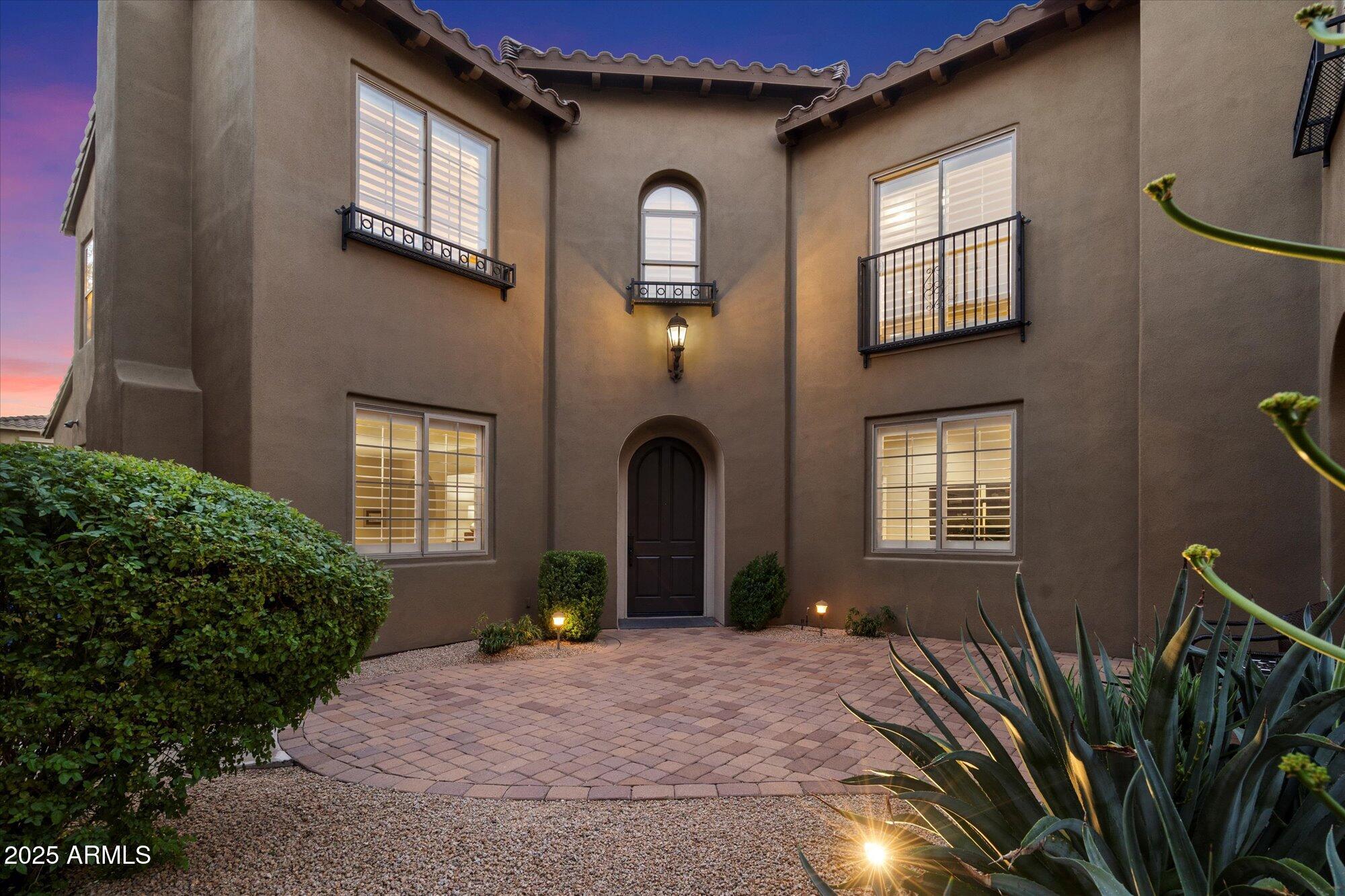 Phoenix, Arizona, 85050, United States, 4 Bedrooms Bedrooms, ,4 BathroomsBathrooms,Residential,Active,1999268