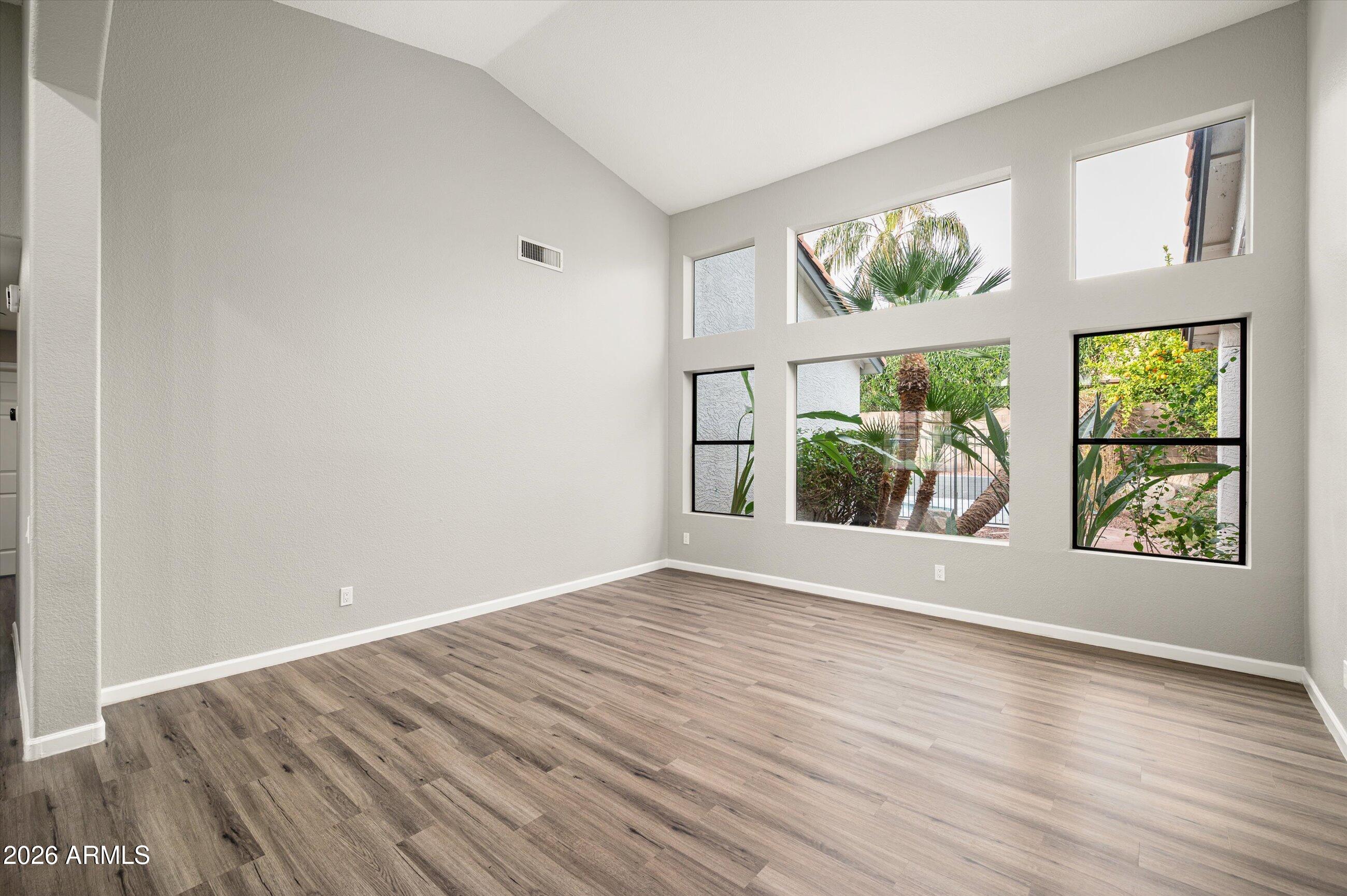 Scottsdale, Arizona, 85254, United States, 4 Bedrooms Bedrooms, ,2 BathroomsBathrooms,Residential,Active,2012483