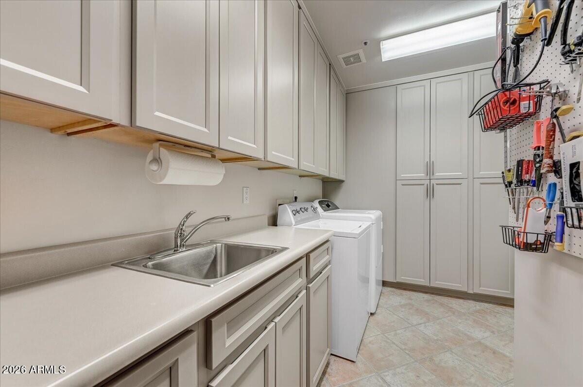 Scottsdale, Arizona, 85255, United States, 3 Bedrooms Bedrooms, ,4 BathroomsBathrooms,Residential,Active,2012496