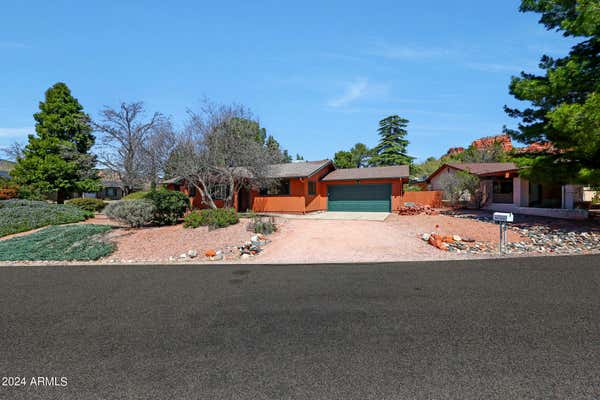 200 MOONS VIEW RD, SEDONA, AZ 86351, photo 2 of 52