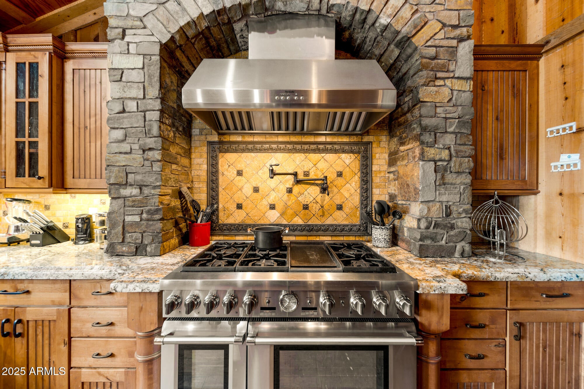 Lakeside, Arizona, 85929, United States, 8 Bedrooms Bedrooms, ,8 BathroomsBathrooms,Residential,Contingent,1996268