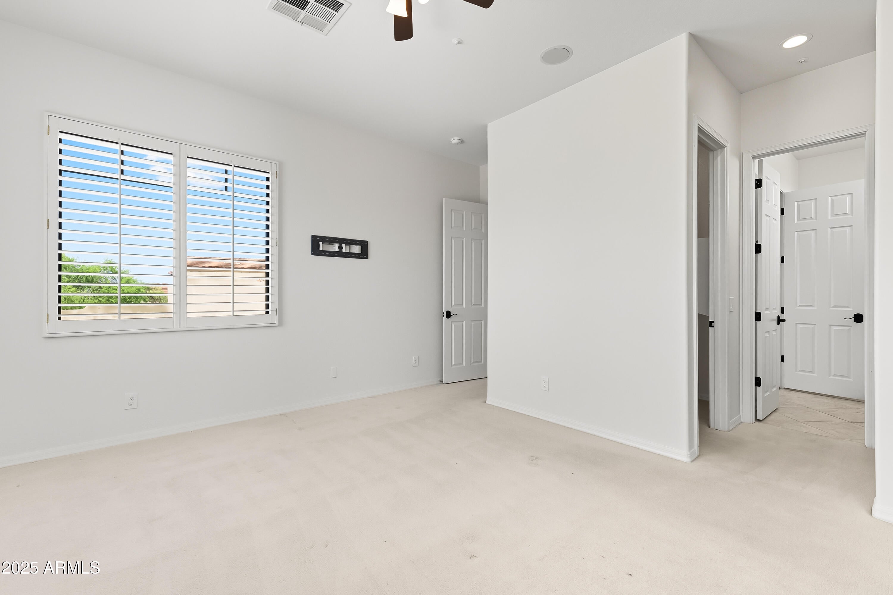 Scottsdale, Arizona, 85255, United States, 3 Bedrooms Bedrooms, ,4 BathroomsBathrooms,Residential,Active,1945073