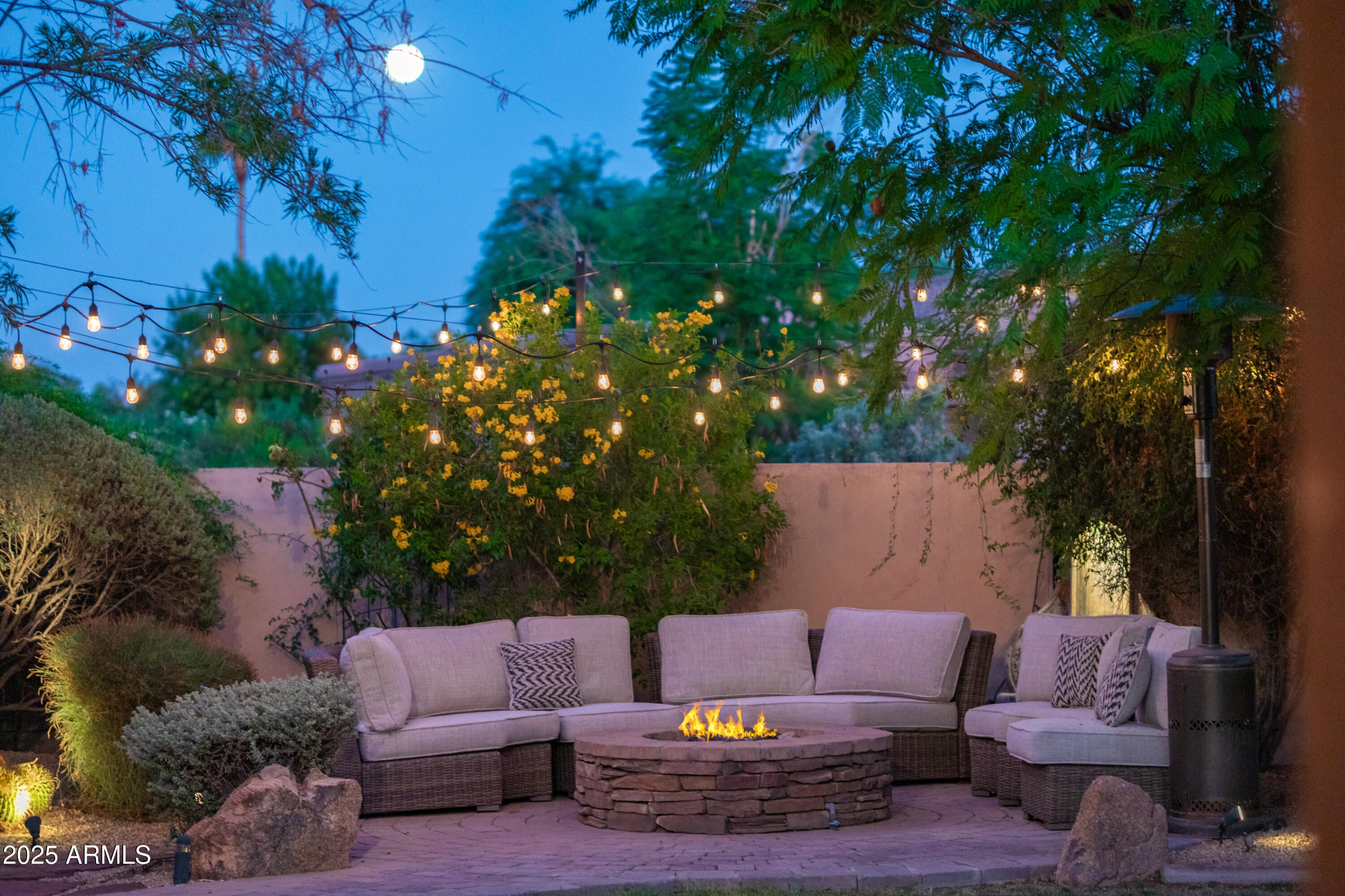 Scottsdale, Arizona, 85260, United States, 5 Bedrooms Bedrooms, ,5 BathroomsBathrooms,Residential,Active,1941373