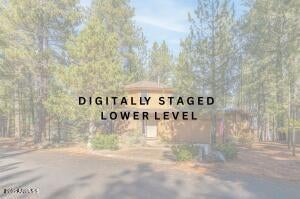 Flagstaff, Arizona, 86005, United States, 3 Bedrooms Bedrooms, ,3 BathroomsBathrooms,Residential,Active,2002672