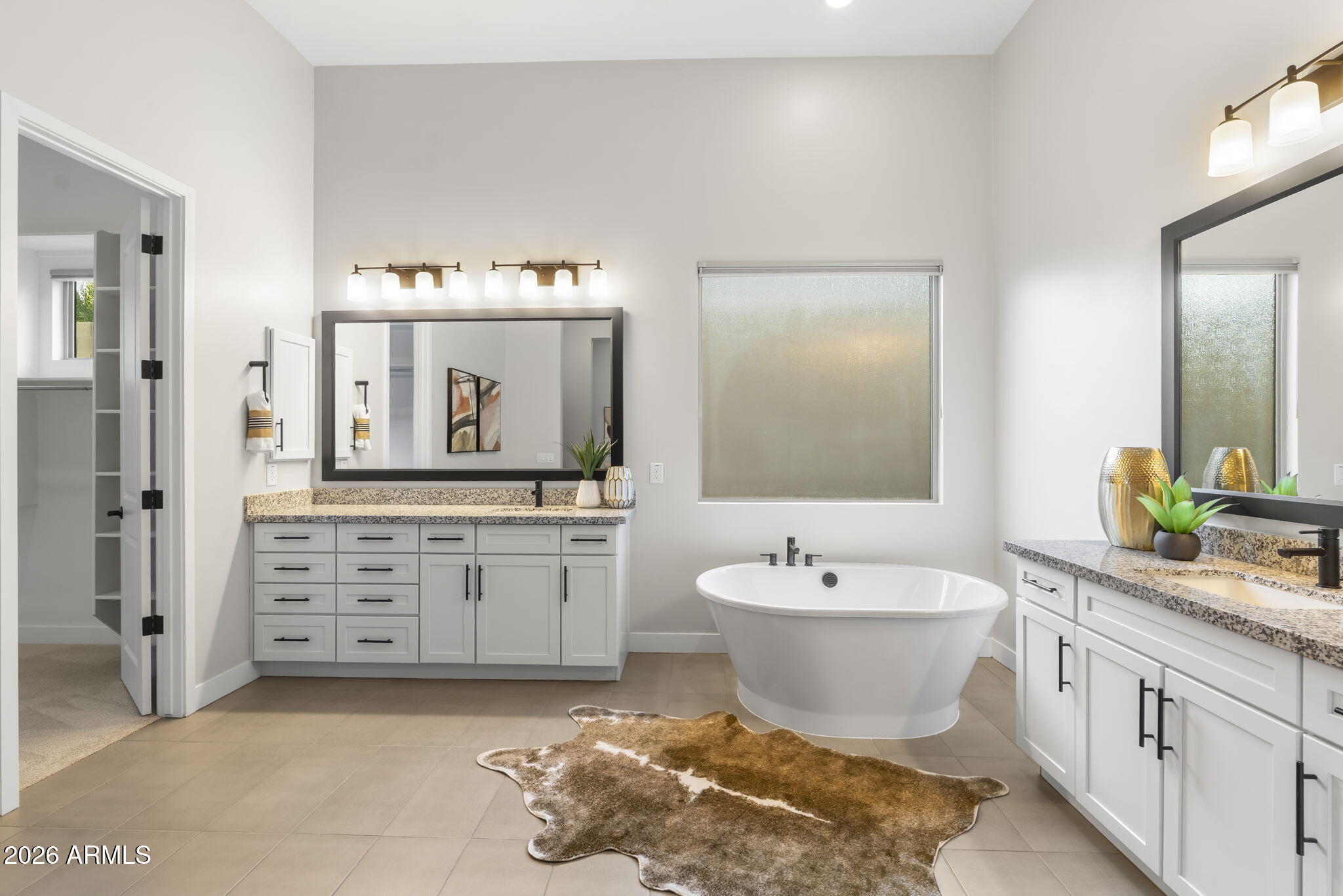 Scottsdale, Arizona, 85255, United States, 4 Bedrooms Bedrooms, ,5 BathroomsBathrooms,Residential,Active,2015812