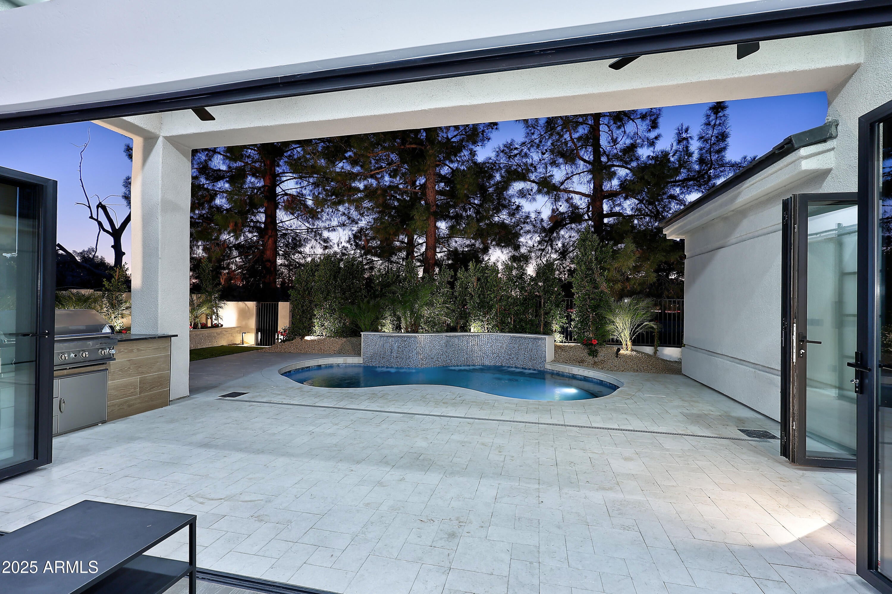 Scottsdale, Arizona, 85260, United States, 3 Bedrooms Bedrooms, ,3 BathroomsBathrooms,Residential,Active,1944086