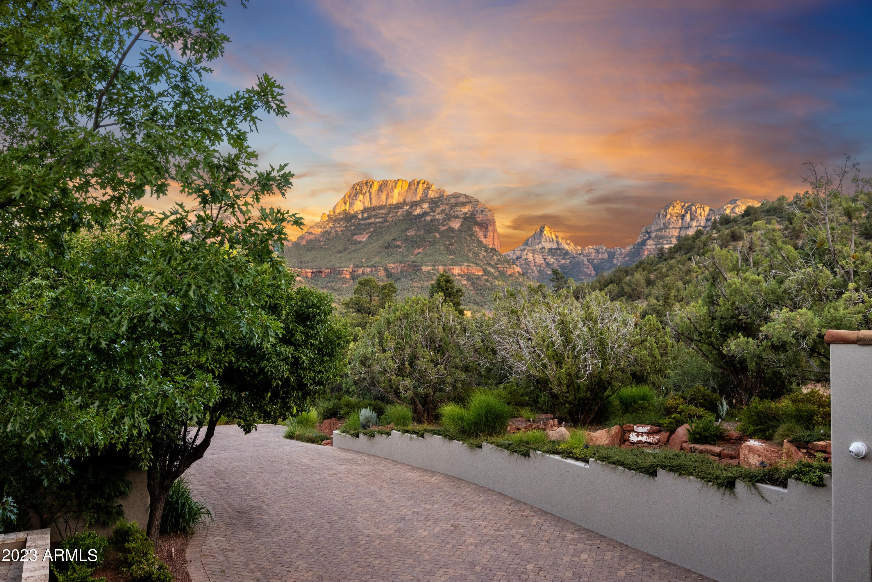 Sedona, Arizona, 86336, United States, 4 Bedrooms Bedrooms, ,6 BathroomsBathrooms,Residential,Active,1945095