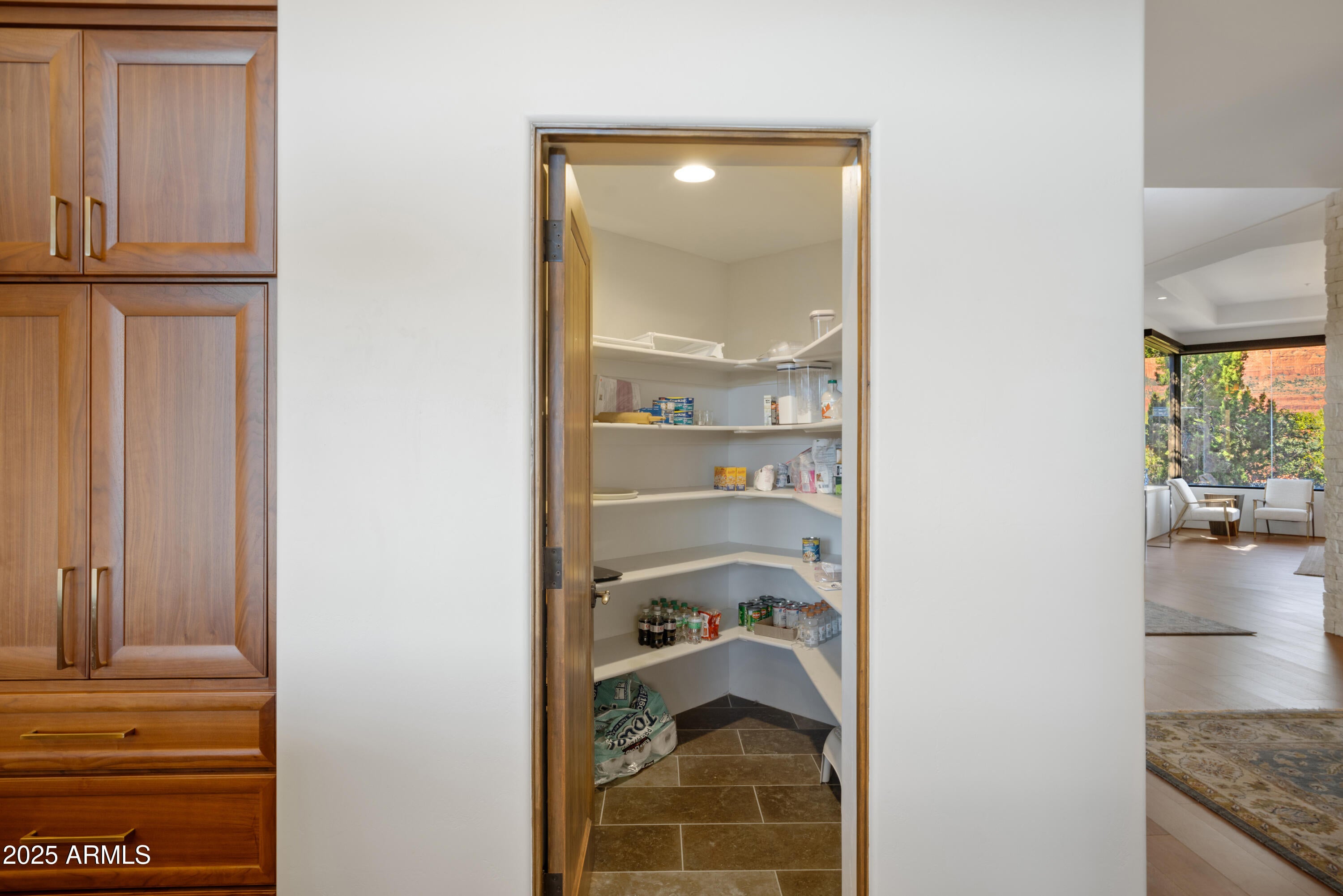 Sedona, Arizona, 86336, United States, 3 Bedrooms Bedrooms, ,4 BathroomsBathrooms,Residential,Active,1971787