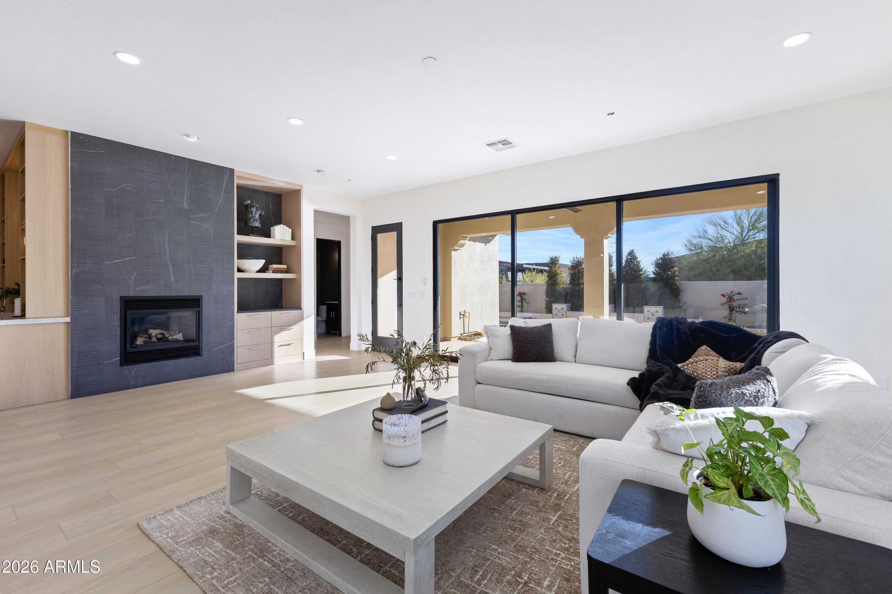 Scottsdale, Arizona, 85255, United States, 4 Bedrooms Bedrooms, ,4 BathroomsBathrooms,Residential,Active,2011214