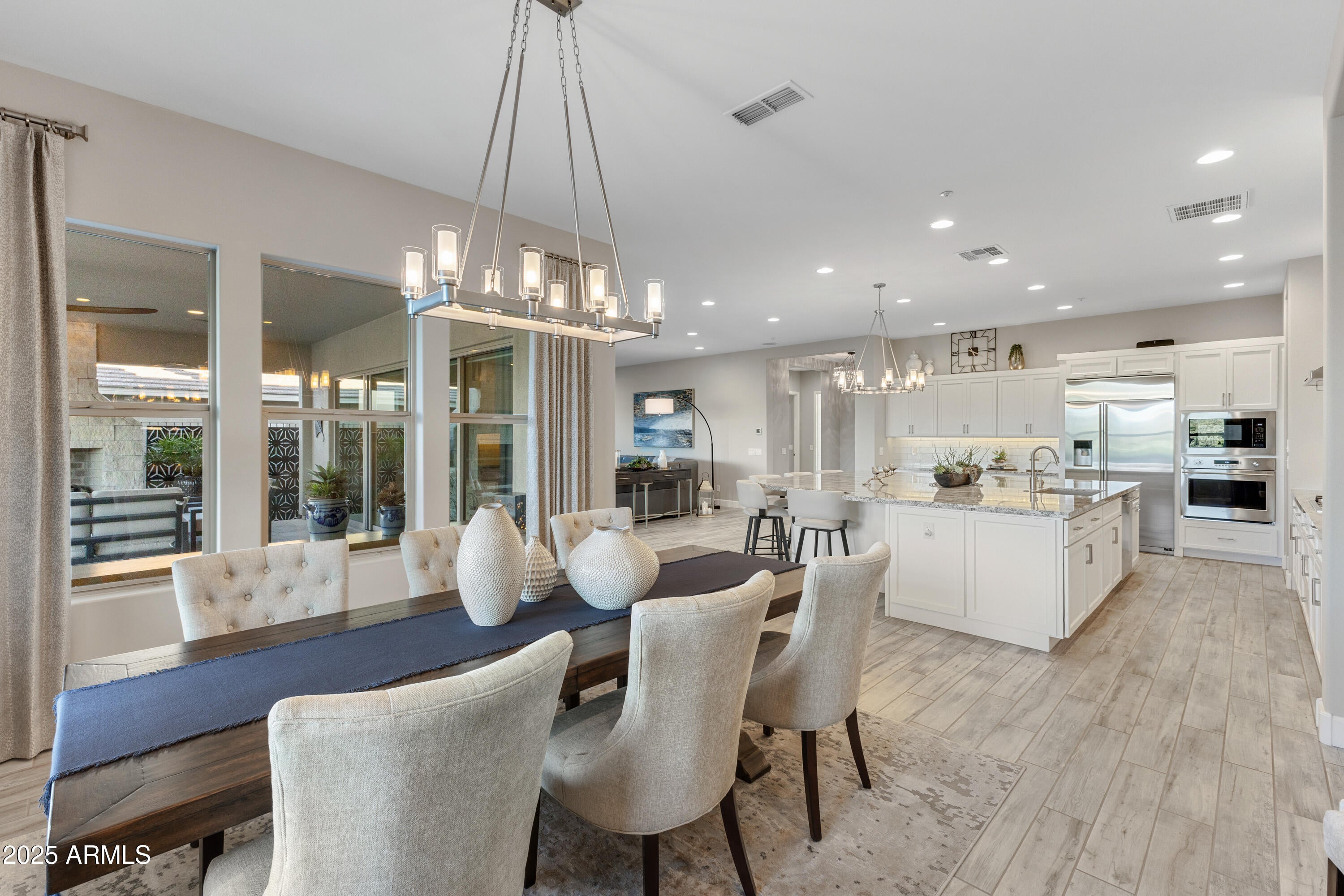 Rio Verde, Arizona, 85263, United States, 3 Bedrooms Bedrooms, ,4 BathroomsBathrooms,Residential,Contingent,2008339