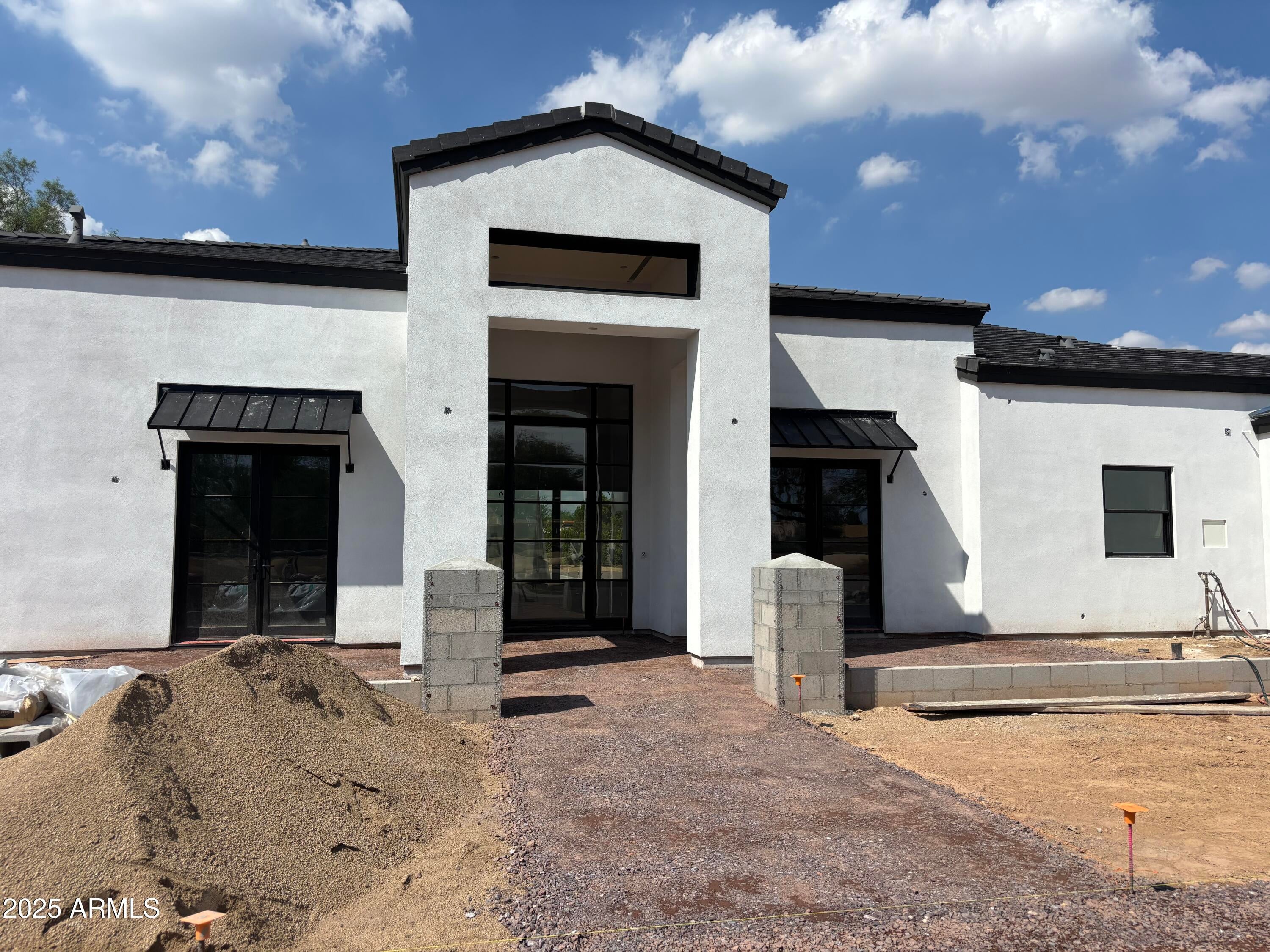 Paradise Valley, Arizona, 85253, United States, 6 Bedrooms Bedrooms, ,7 BathroomsBathrooms,Residential,Active,1863538