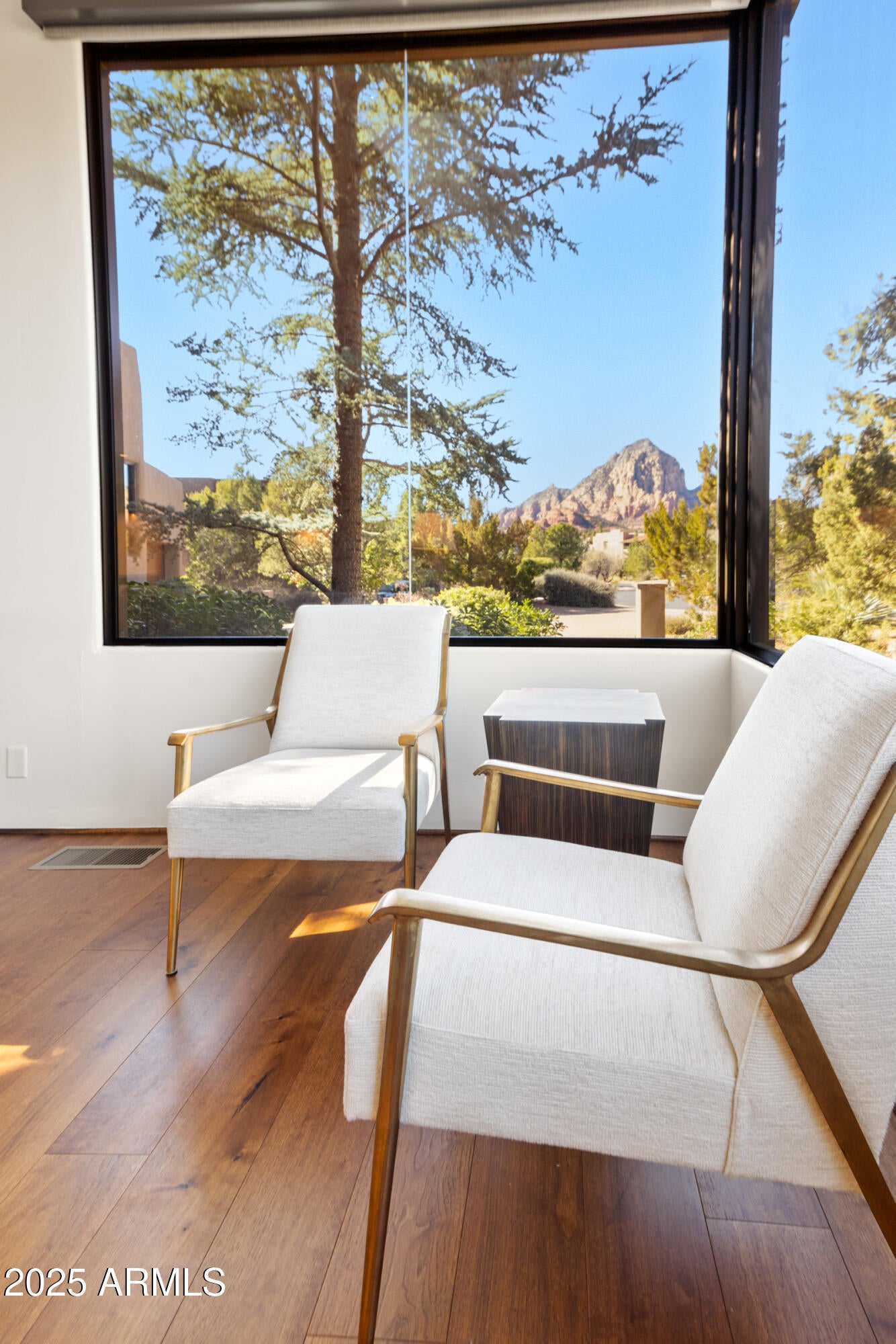 Sedona, Arizona, 86336, United States, 3 Bedrooms Bedrooms, ,4 BathroomsBathrooms,Residential,Active,1971787