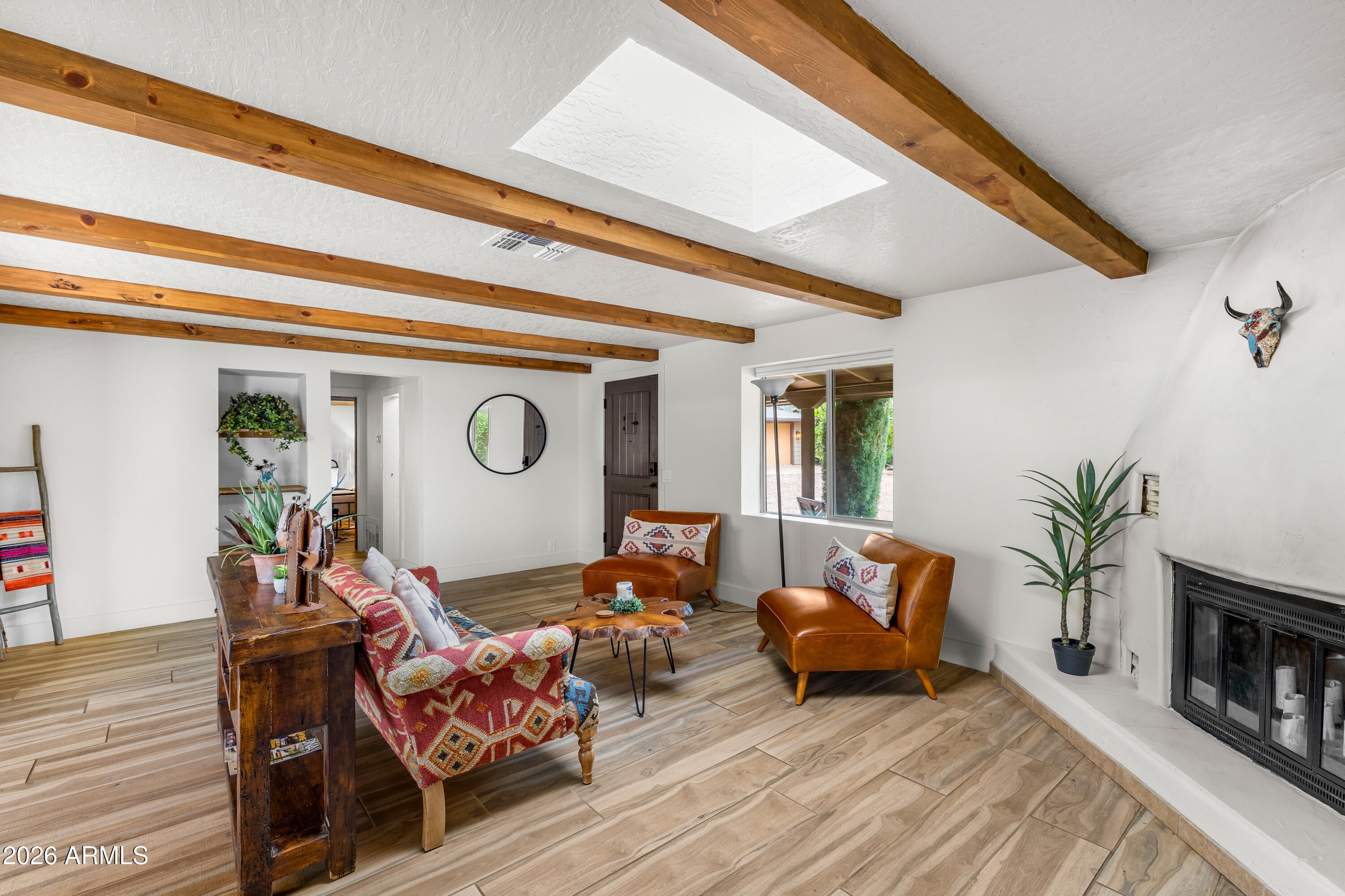 Sedona, Arizona, 86336, United States, 4 Bedrooms Bedrooms, ,5 BathroomsBathrooms,Residential,Active,2030993