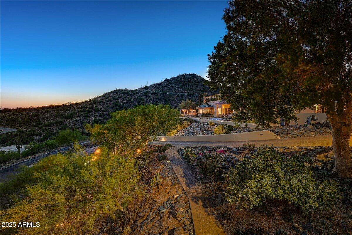 Carefree, Arizona, 85377, United States, 4 Bedrooms Bedrooms, ,5 BathroomsBathrooms,Residential,Active,1862909