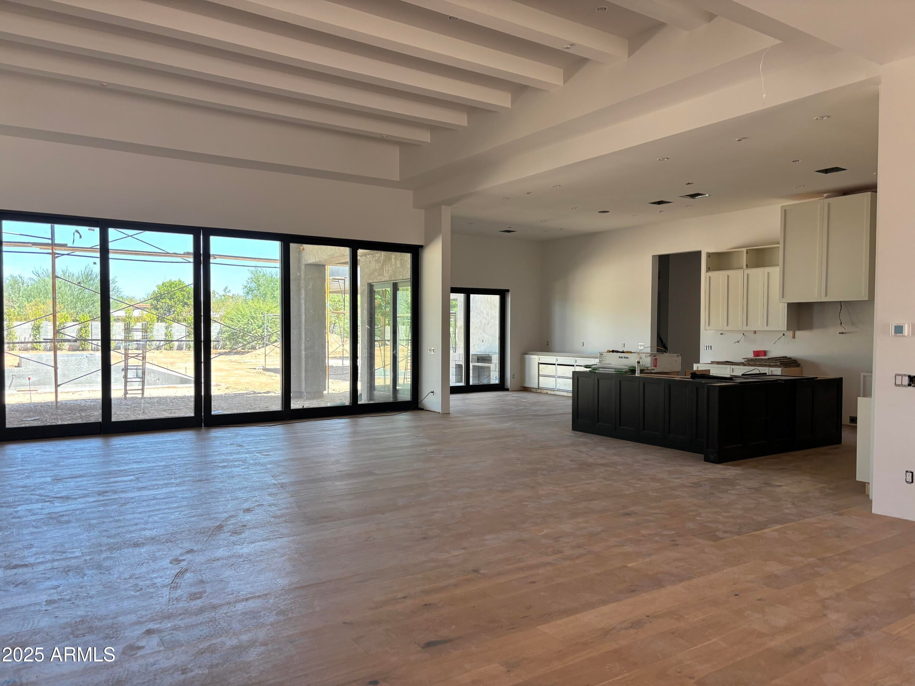 Paradise Valley, Arizona, 85253, United States, 6 Bedrooms Bedrooms, ,7 BathroomsBathrooms,Residential,Active,1863538