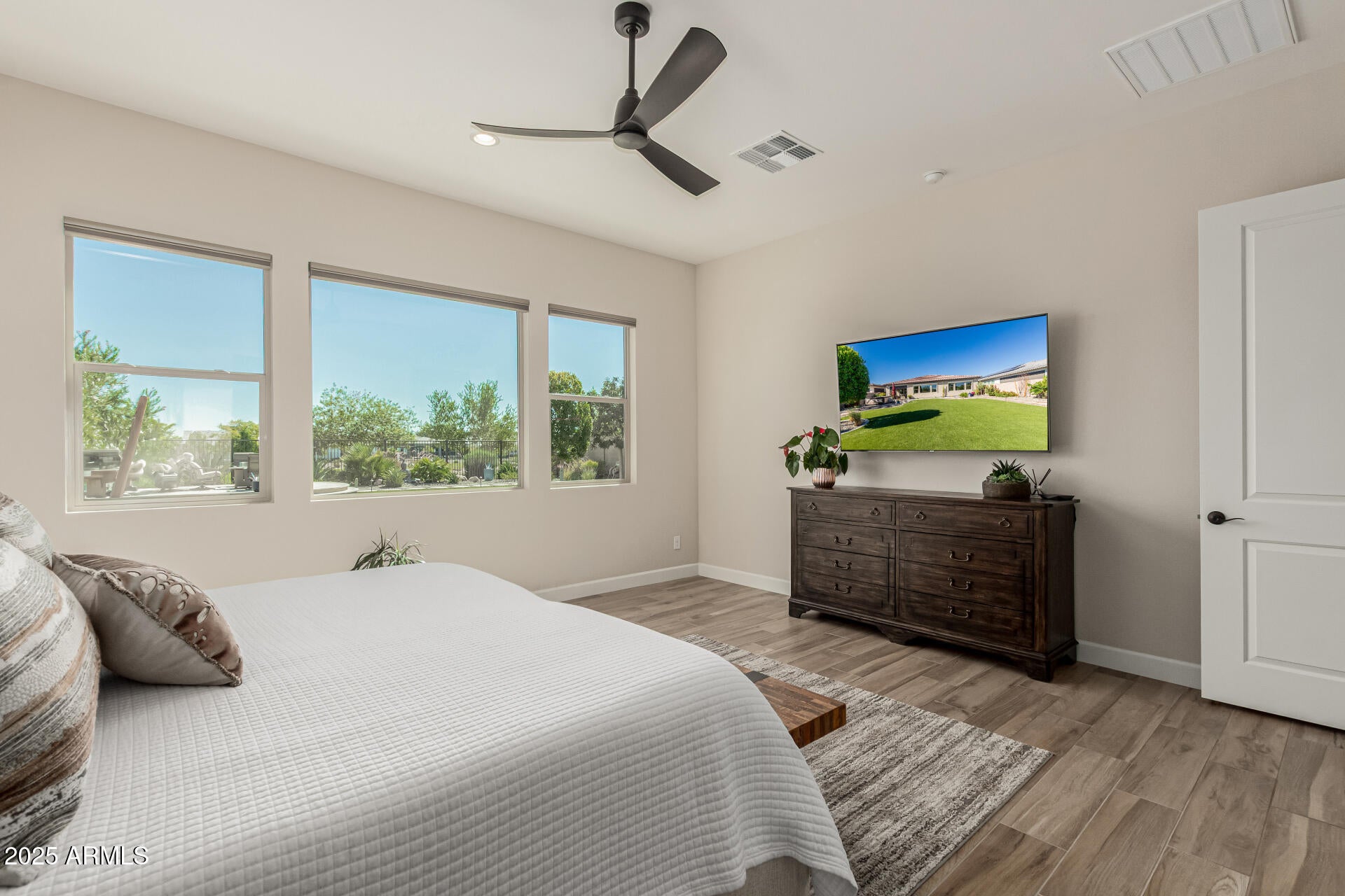 Surprise, Arizona, 85388, United States, 2 Bedrooms Bedrooms, ,3 BathroomsBathrooms,Residential,Active,1953981