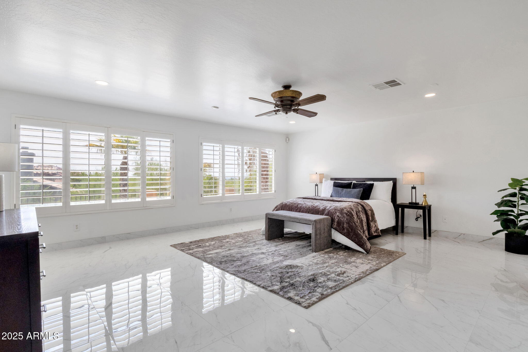 Cave Creek, Arizona, 85331, United States, 5 Bedrooms Bedrooms, ,4 BathroomsBathrooms,Residential,Active,1914836