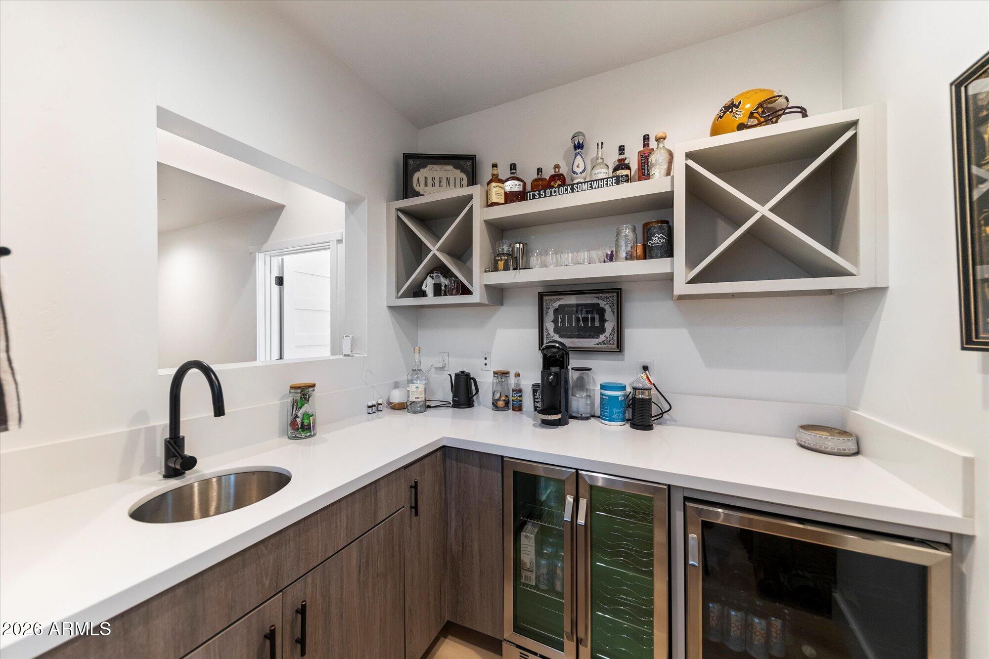 Flagstaff, Arizona, 86005, United States, 4 Bedrooms Bedrooms, ,4 BathroomsBathrooms,Residential,Active,2006862