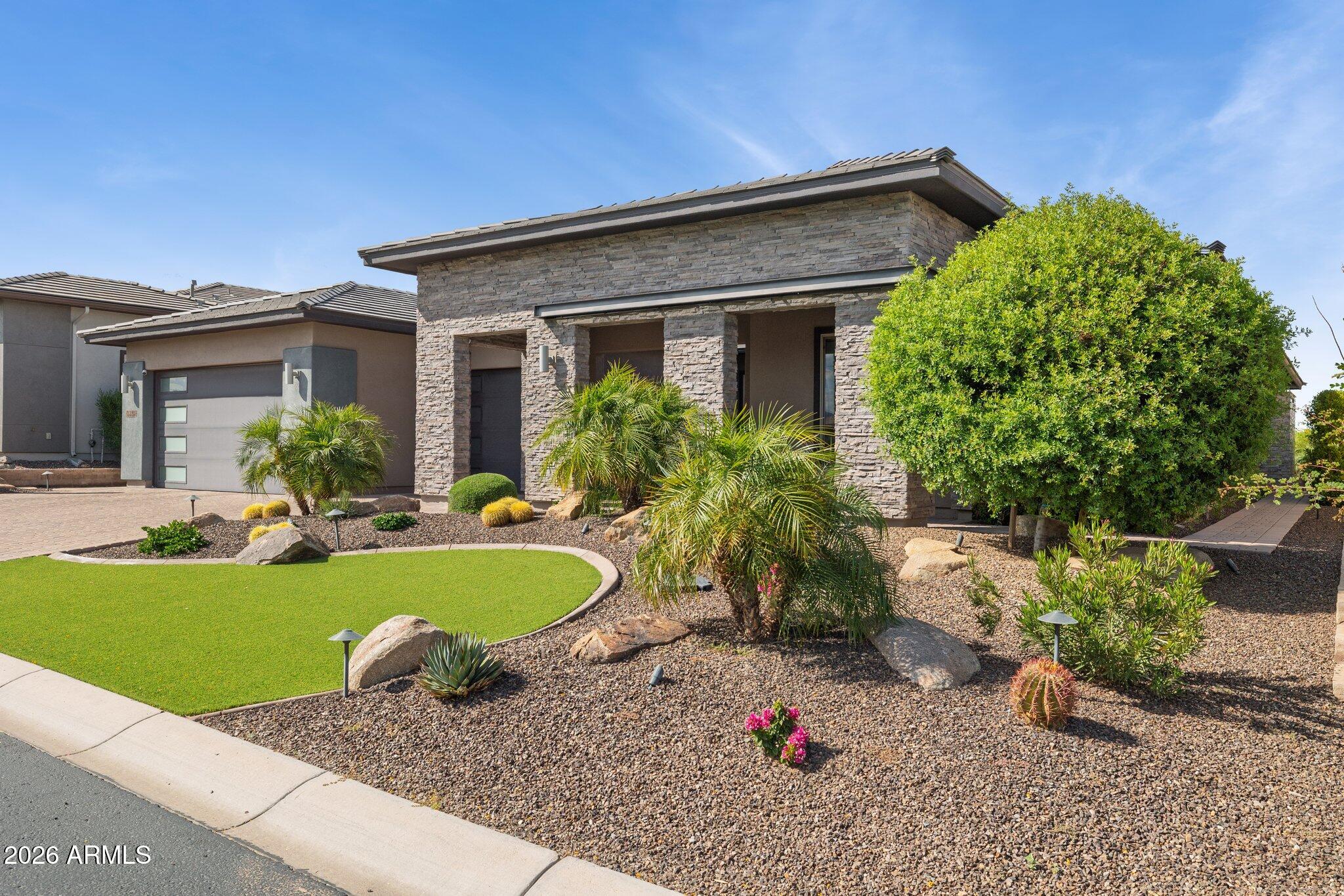 Rio Verde, Arizona, 85263, United States, 3 Bedrooms Bedrooms, ,4 BathroomsBathrooms,Residential,Active,2014963
