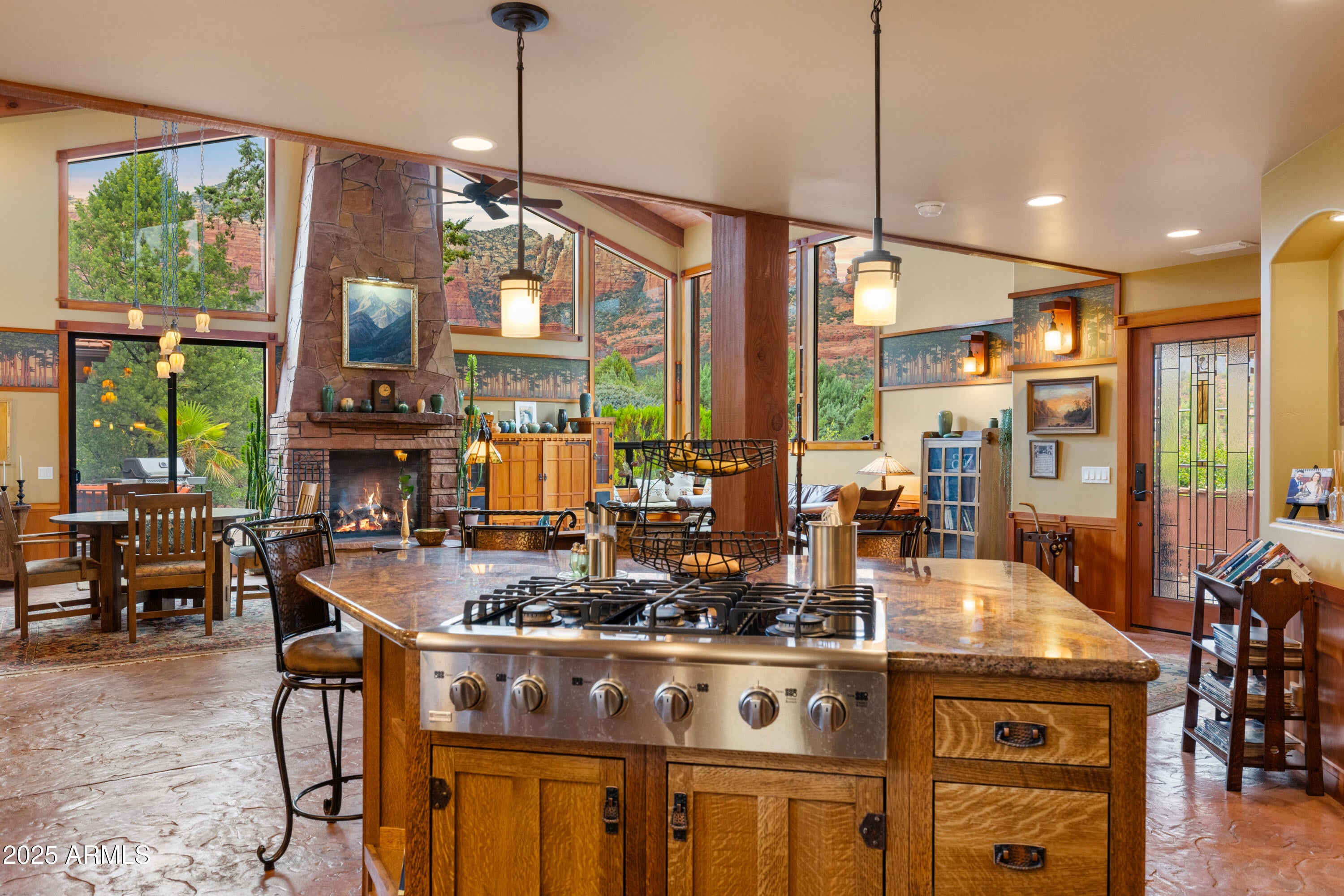Sedona, Arizona, 86336, United States, 4 Bedrooms Bedrooms, ,4 BathroomsBathrooms,Residential,Active,1929401