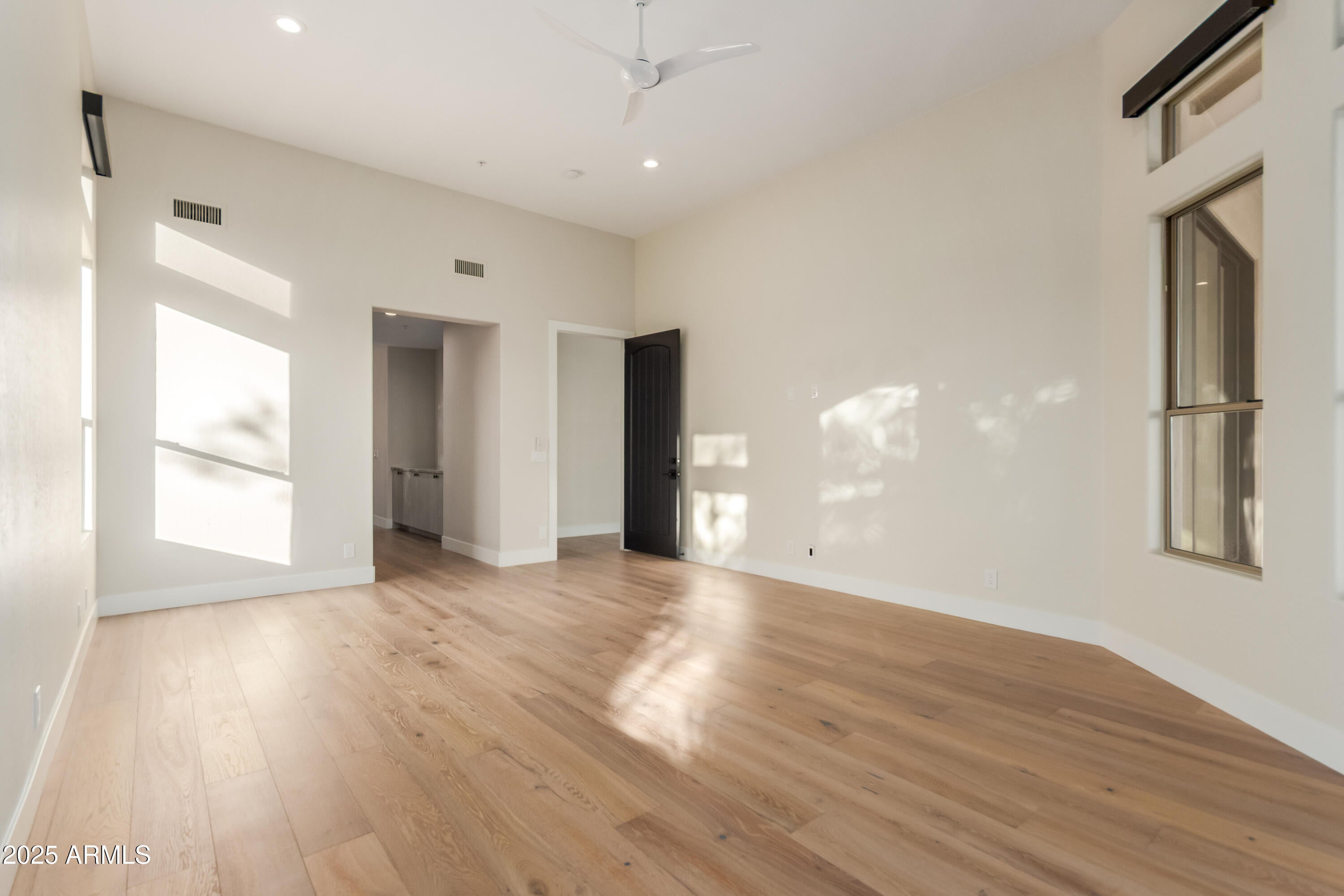 Scottsdale, Arizona, 85255, United States, 4 Bedrooms Bedrooms, ,5 BathroomsBathrooms,Residential,Active,1905070