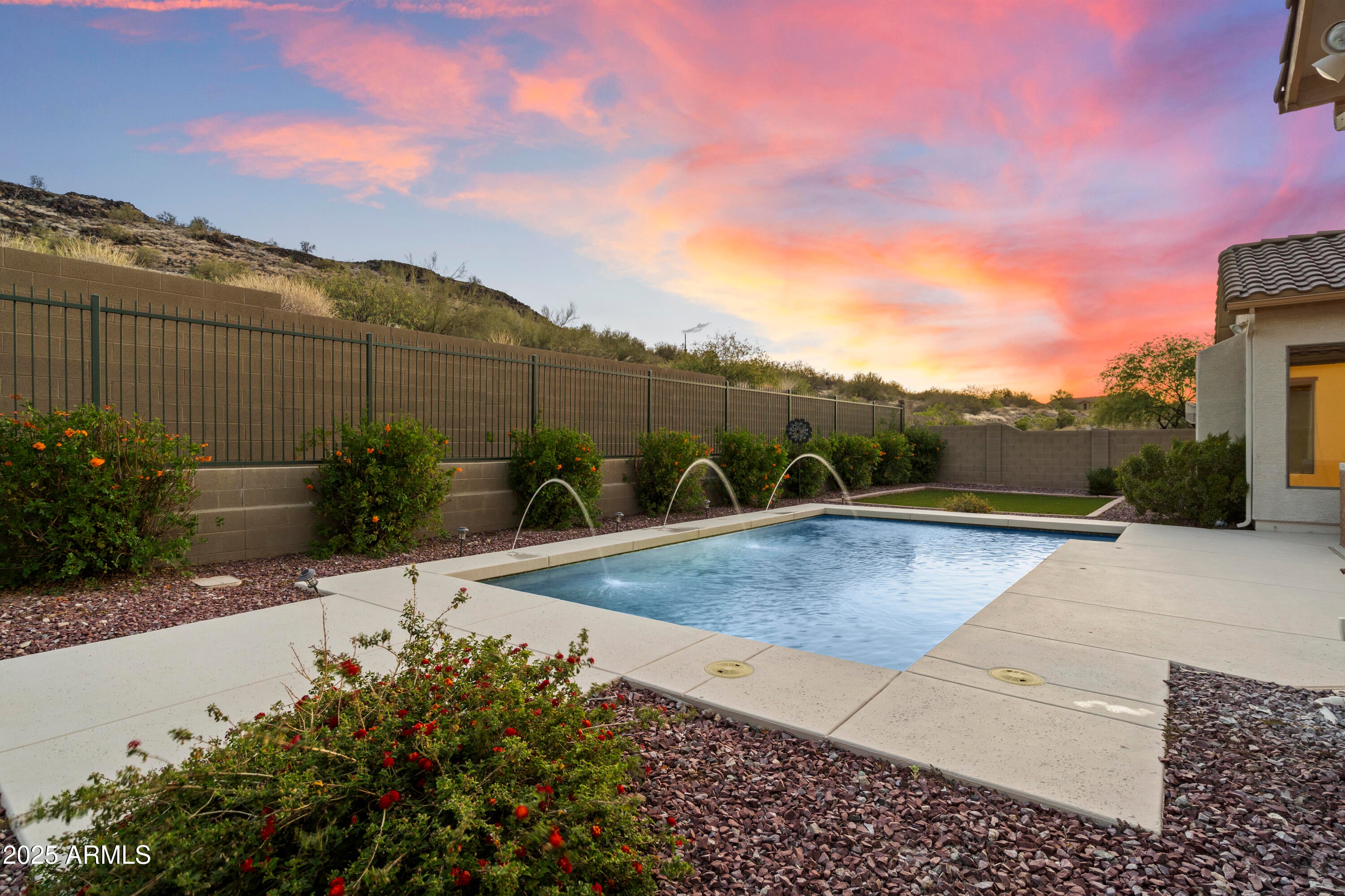 Anthem, Arizona, 85086, United States, 4 Bedrooms Bedrooms, ,3 BathroomsBathrooms,Residential,Active,1791405