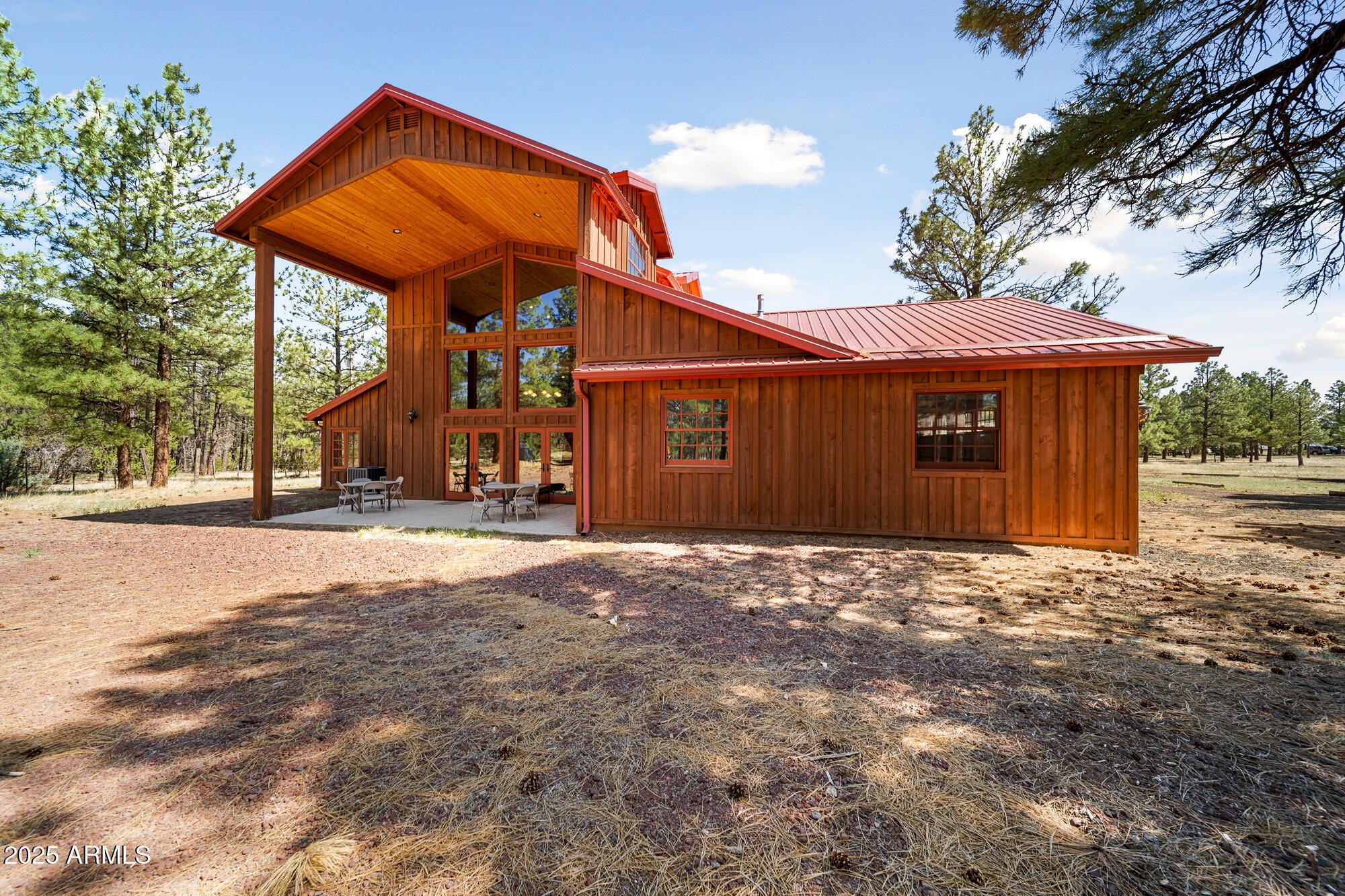 Lakeside, Arizona, 85929, United States, 8 Bedrooms Bedrooms, ,8 BathroomsBathrooms,Residential,Contingent,1996268