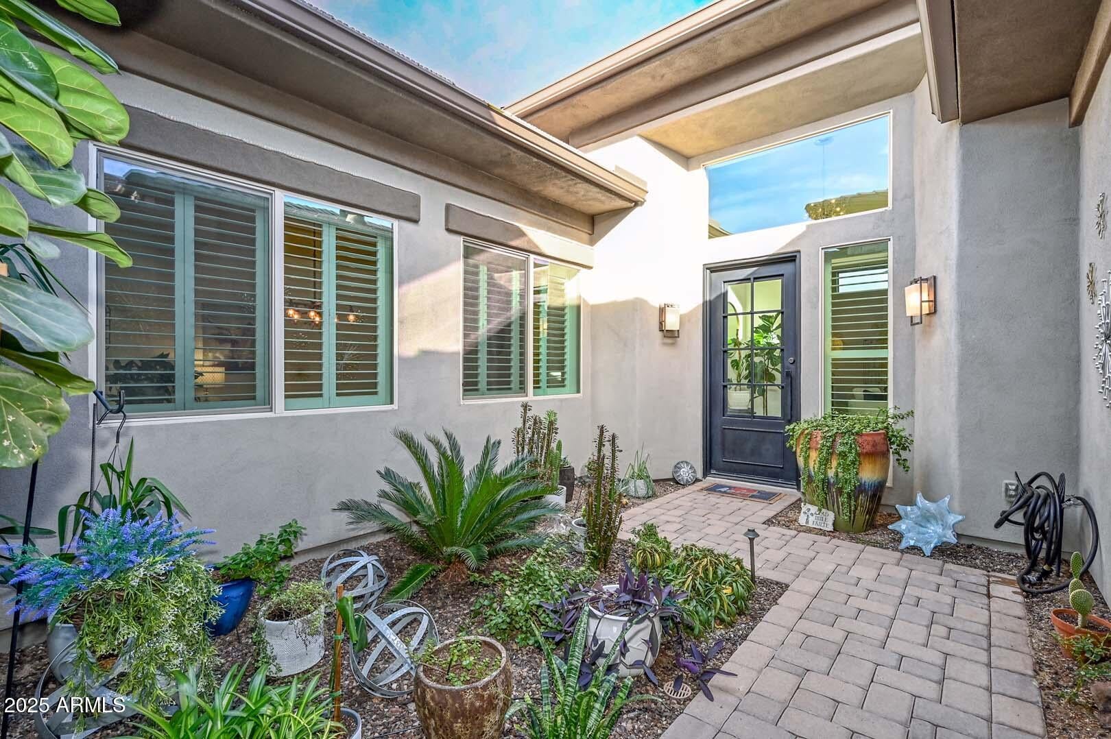 Peoria, Arizona, 85383, United States, 3 Bedrooms Bedrooms, ,4 BathroomsBathrooms,Residential,Active,2007344